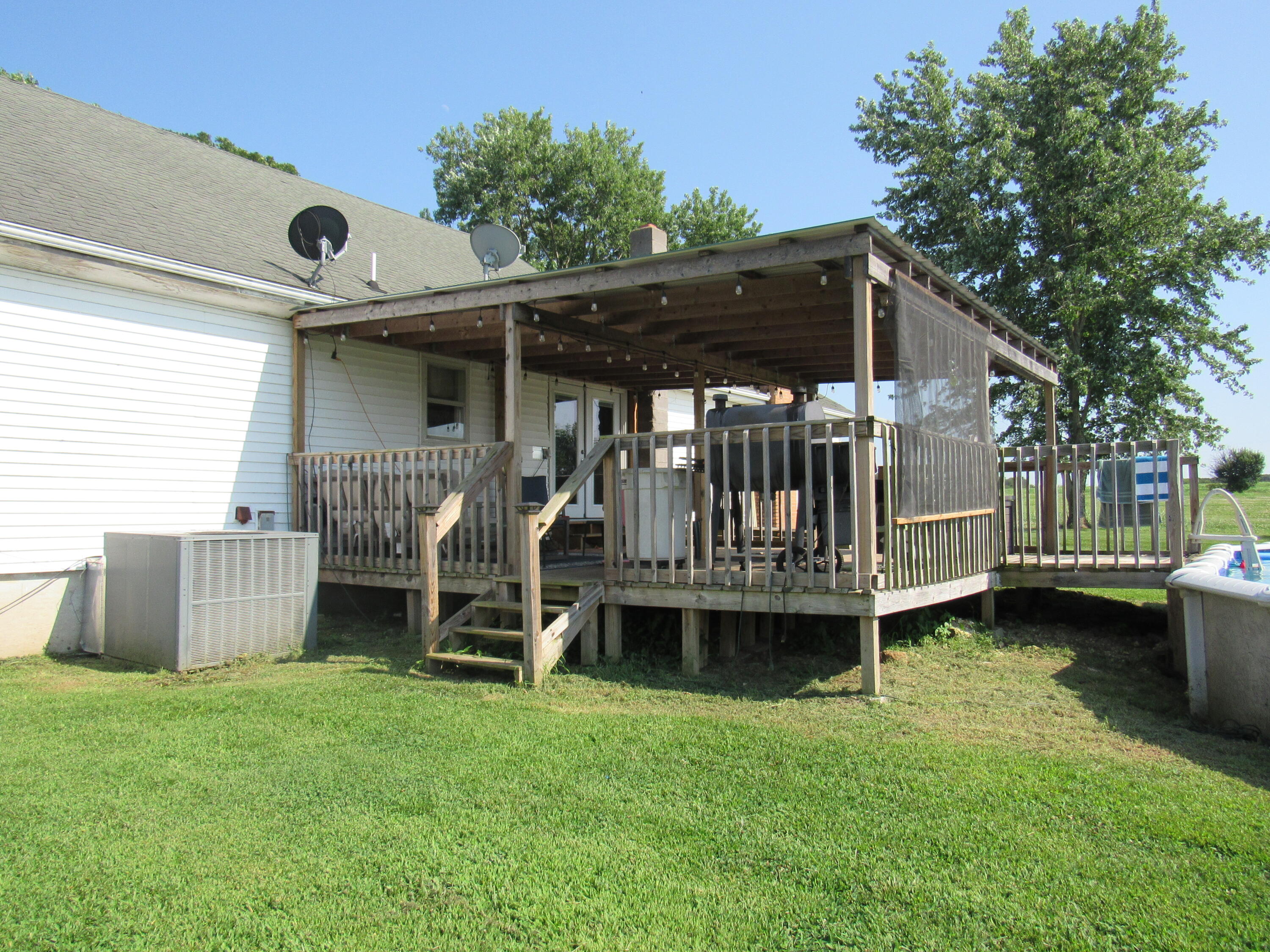 419 State Road H Property Photo 5