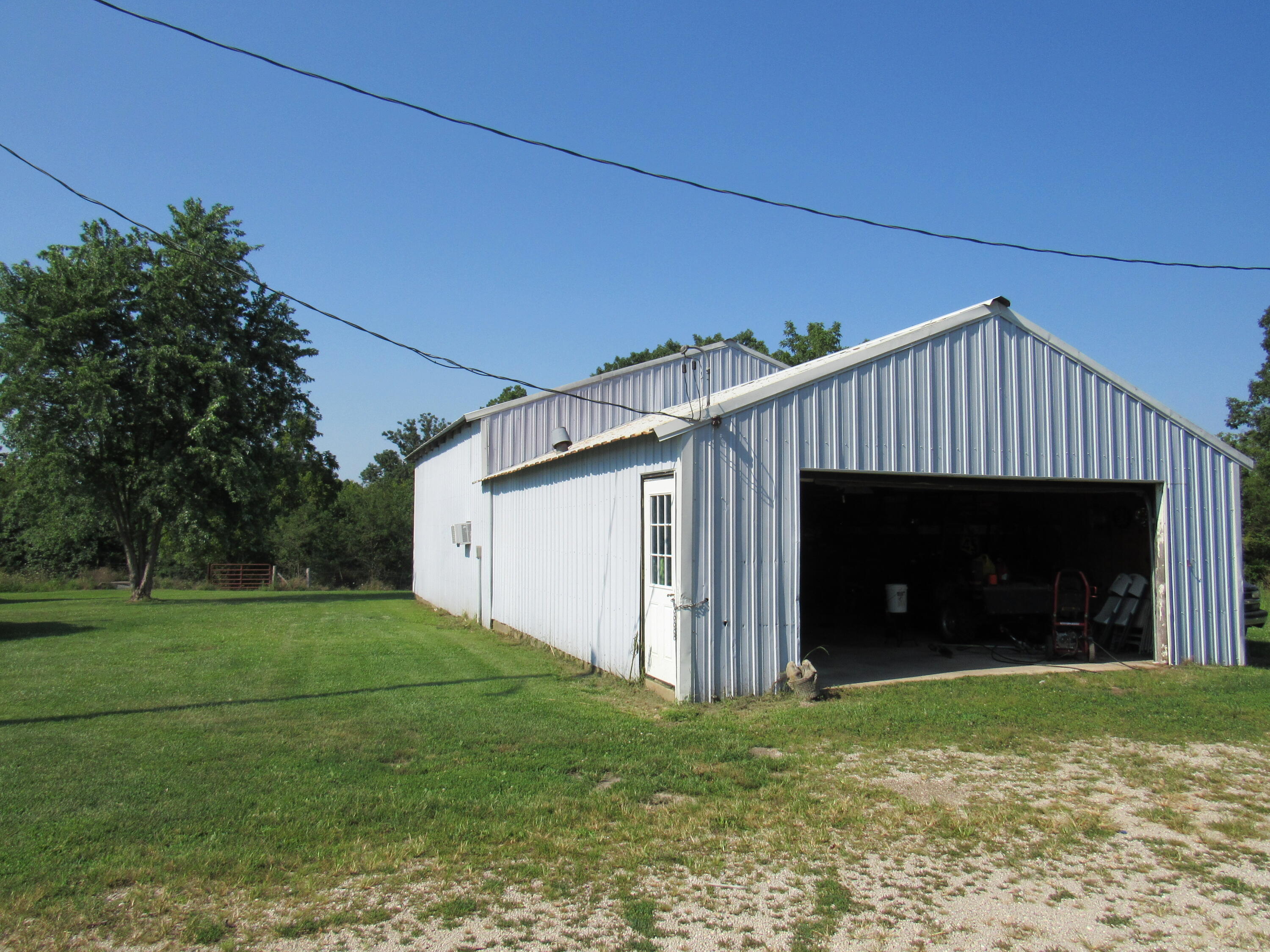419 State Road H Property Photo 10