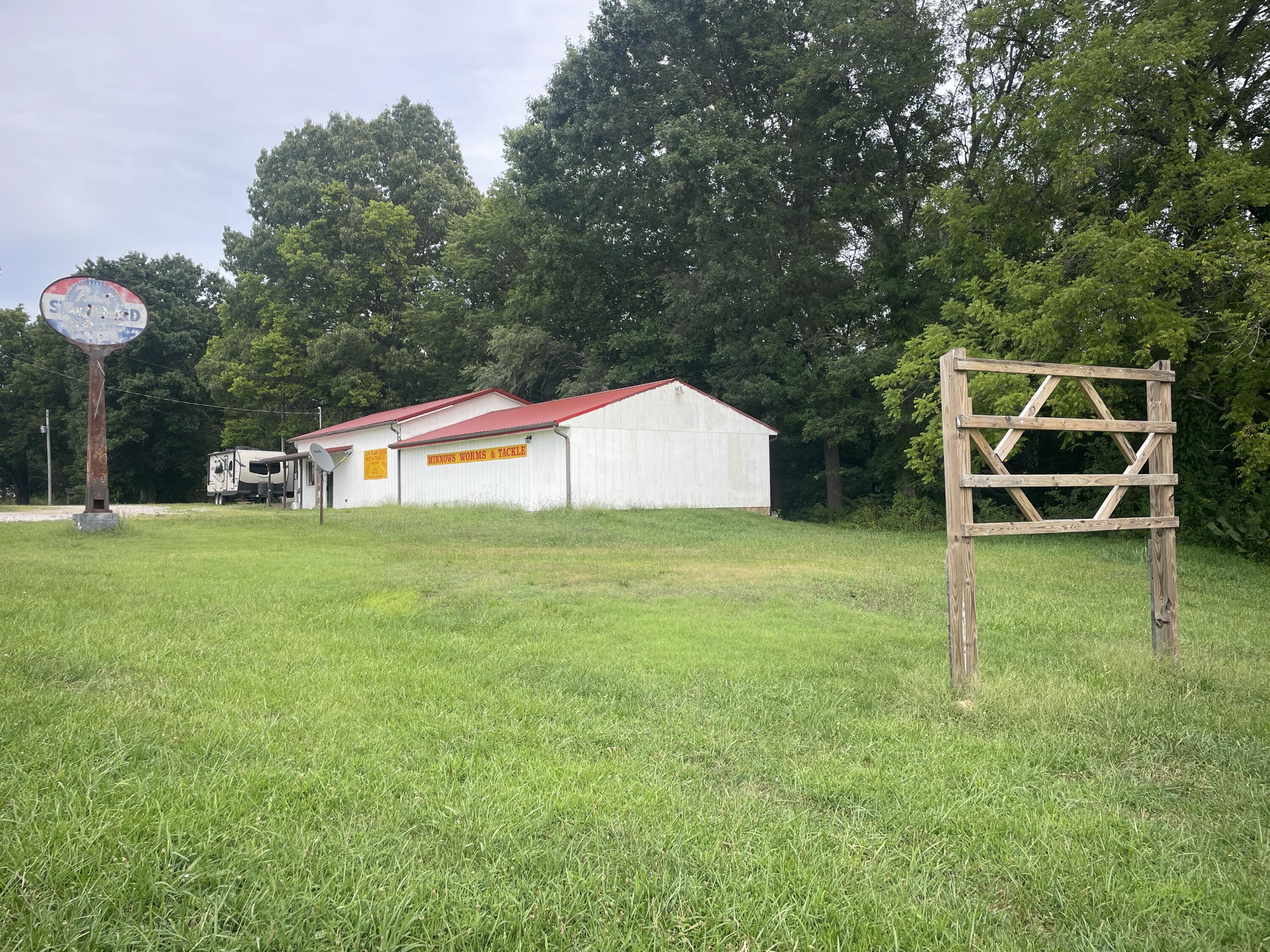 8348 State Highway 5 Property Photo 3