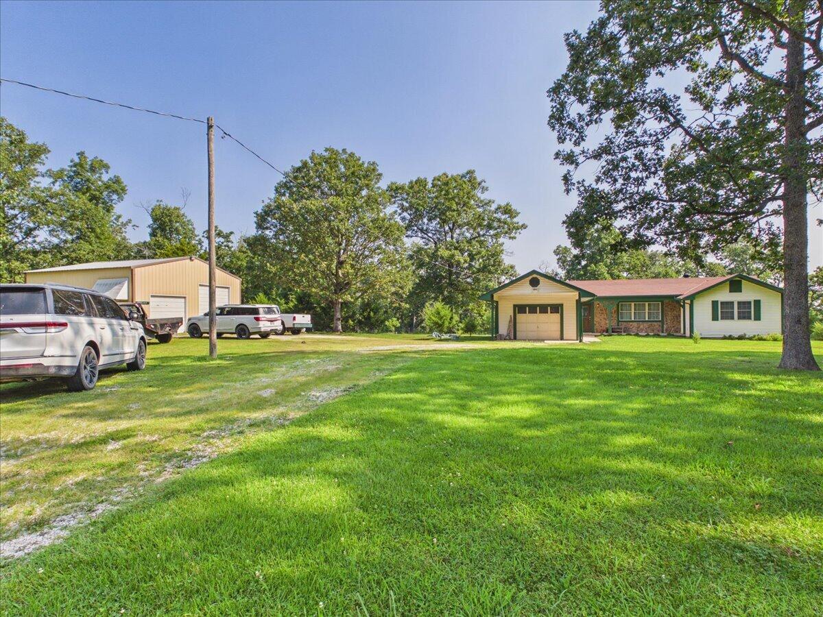 16577 State Highway H Property Photo 8