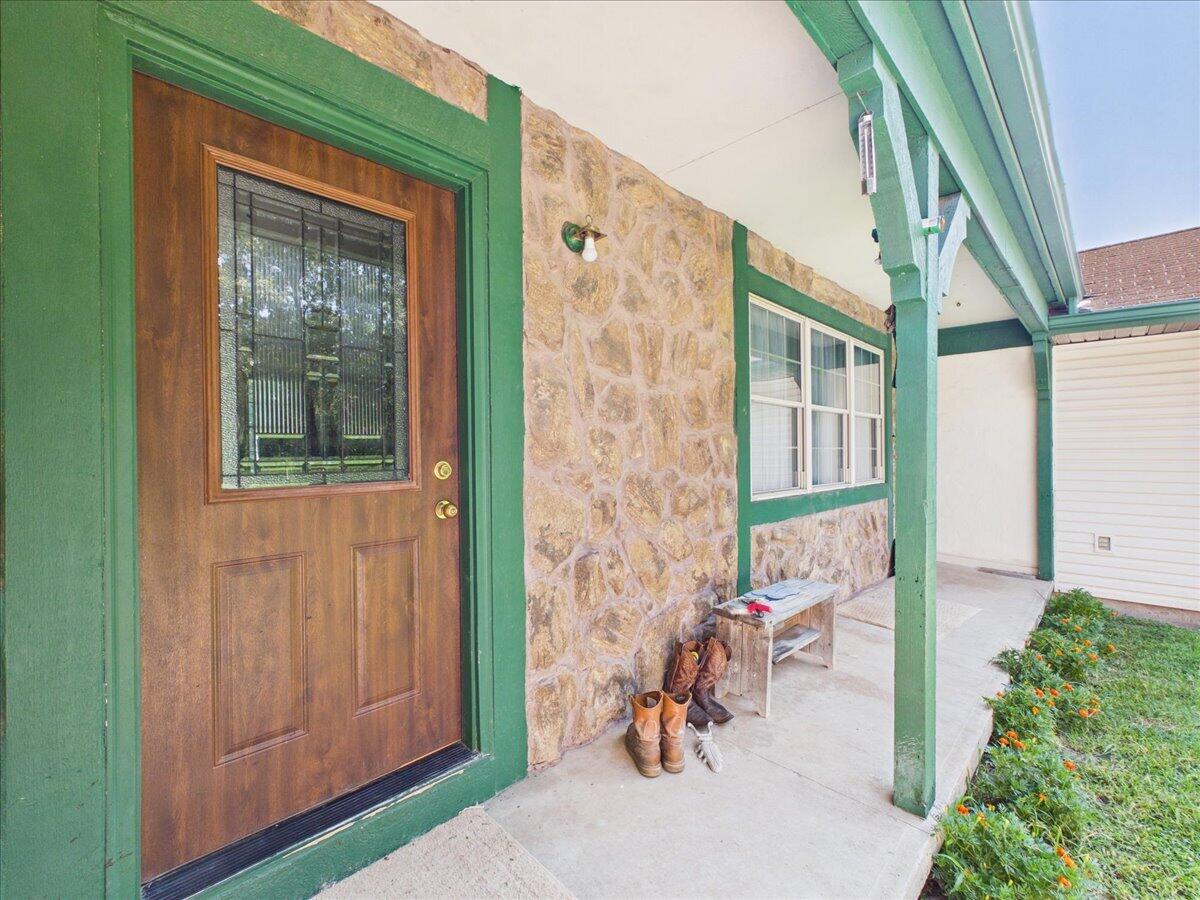 16577 State Highway H Property Photo 12