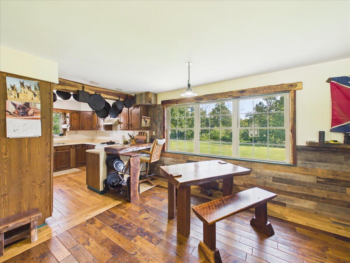 16577 State Highway H Property Photo 18