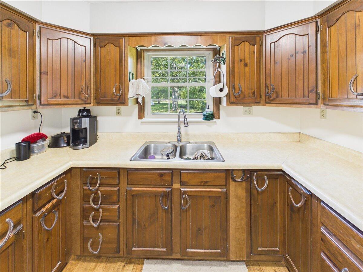 16577 State Highway H Property Photo 23