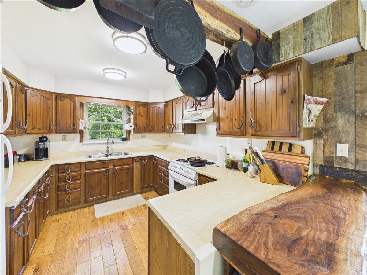 16577 State Highway H Property Photo 25