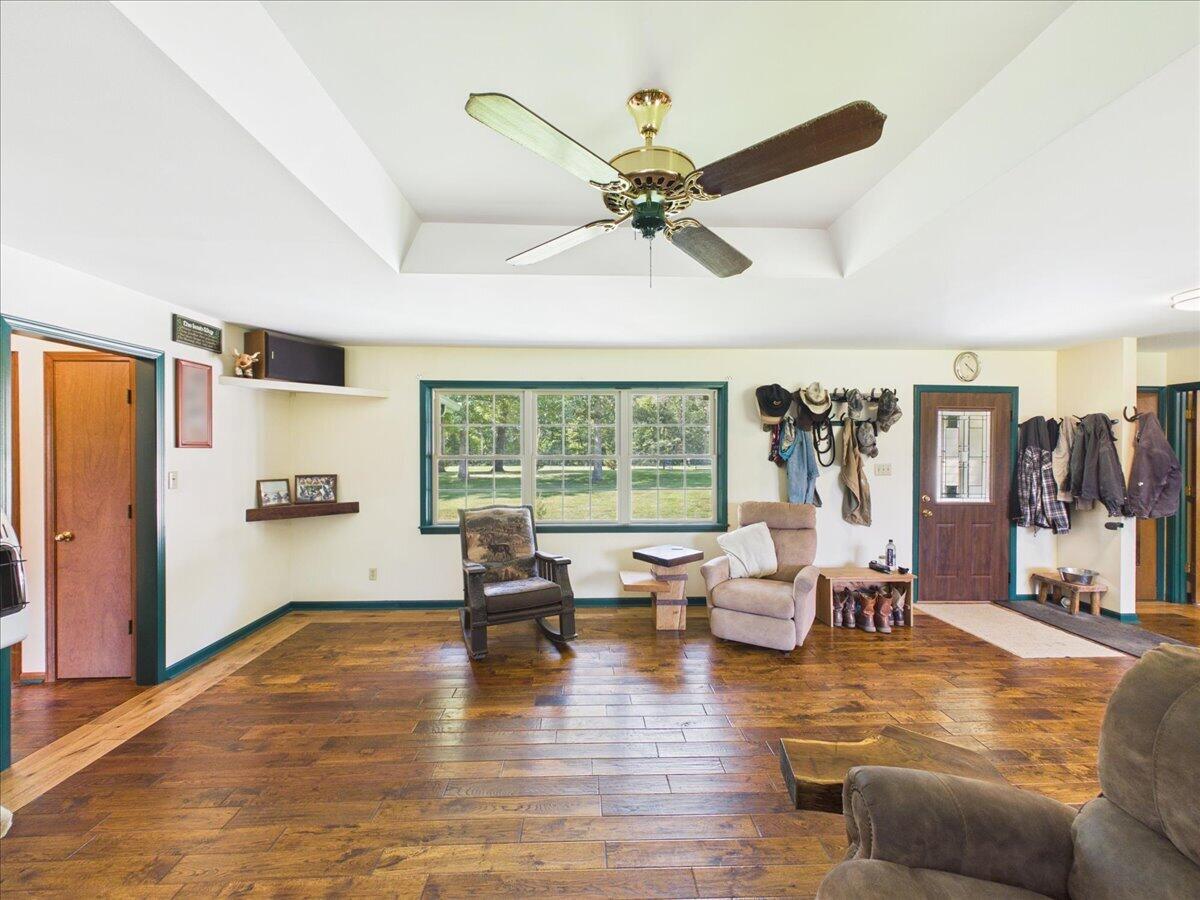 16577 State Highway H Property Photo 29