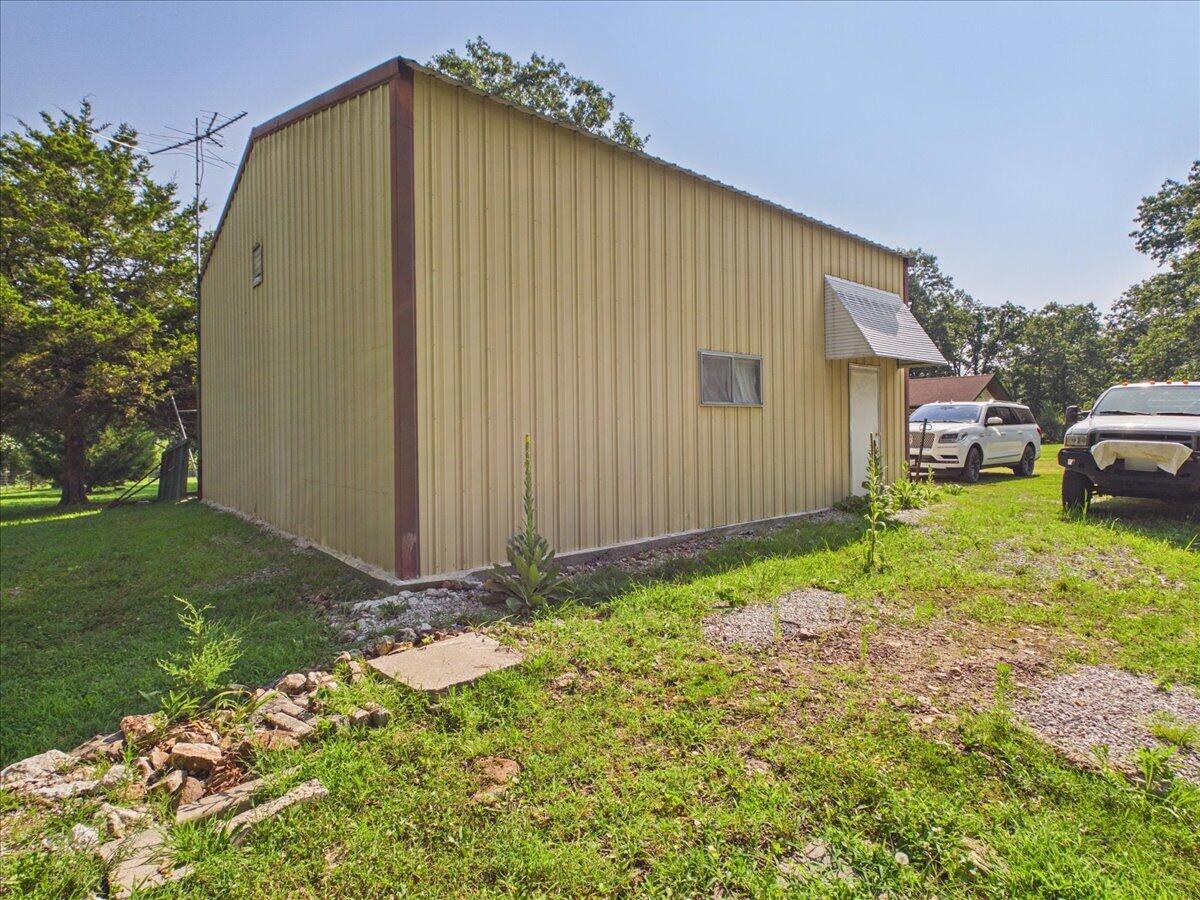 16577 State Highway H Property Photo 53
