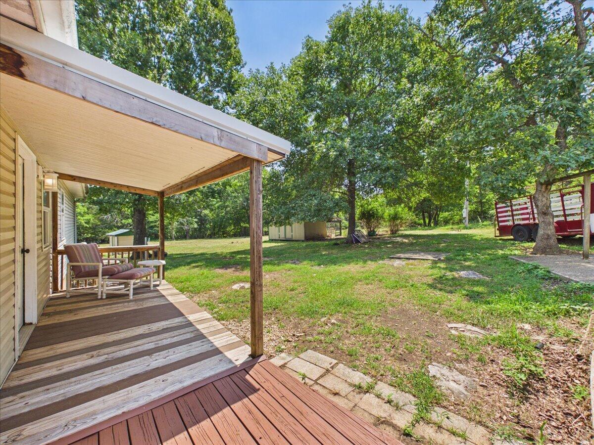 19694 County Road 258 Property Photo 7