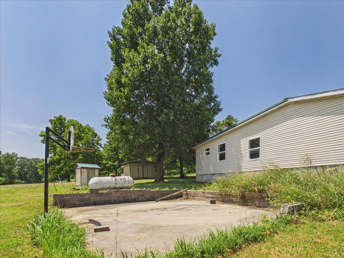19694 County Road 258 Property Photo 47