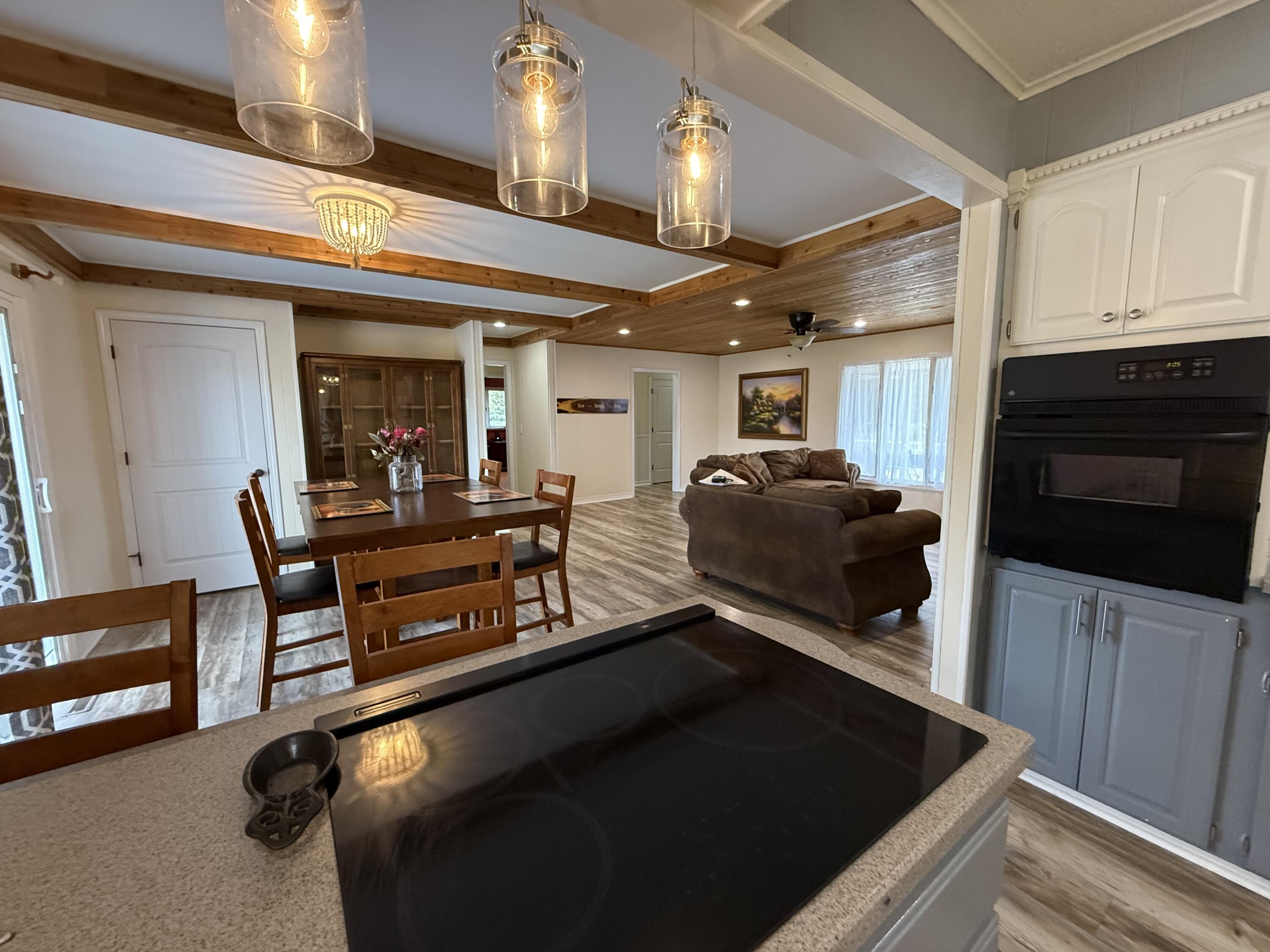 8954 Lawrence 2226 Property Photo 15