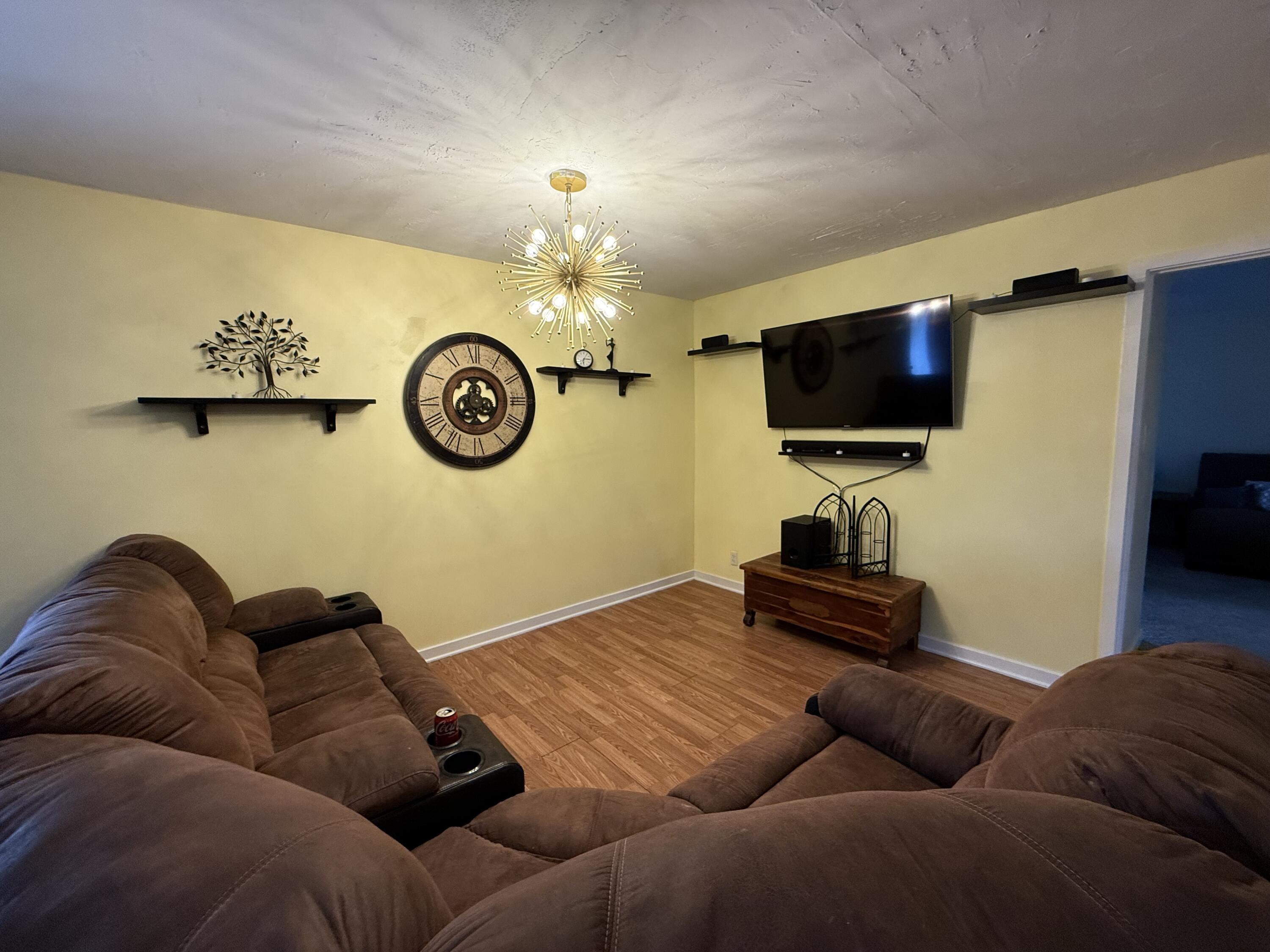 8954 Lawrence 2226 Property Photo 32