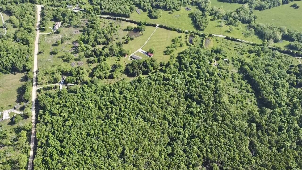 526 East 340th Road Property Photo 1