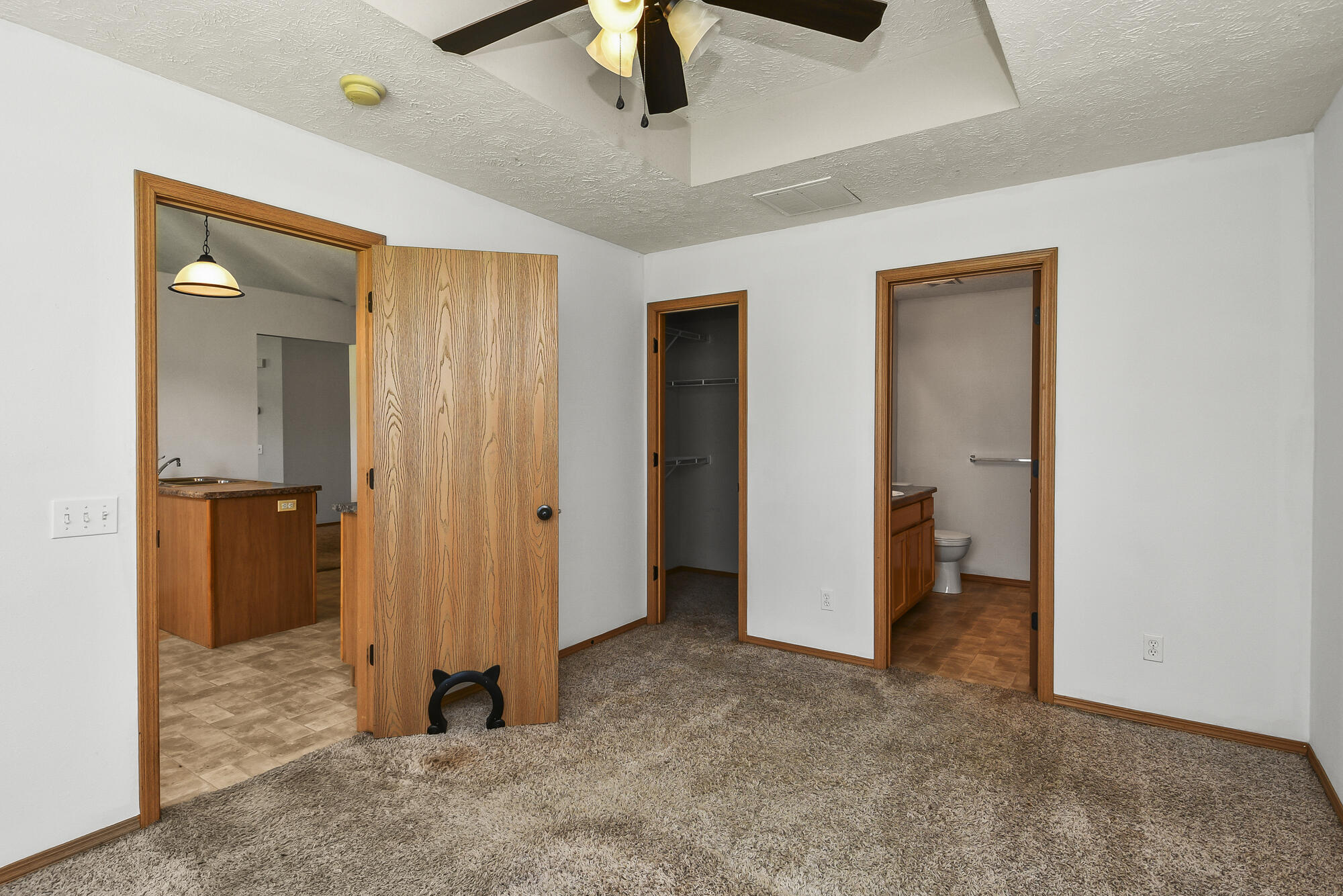 271 Maplewood Drive Property Photo 15