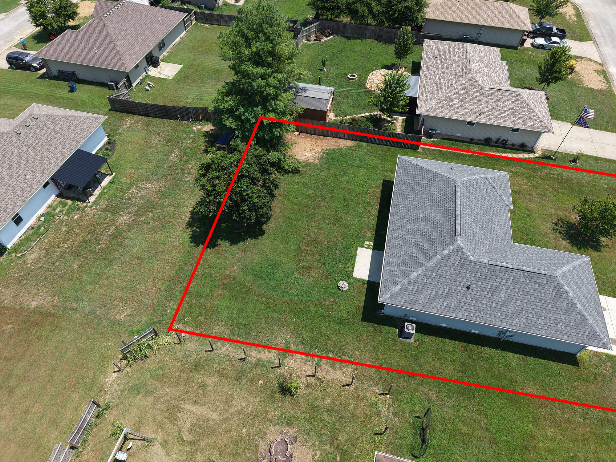 271 Maplewood Drive Property Photo 36