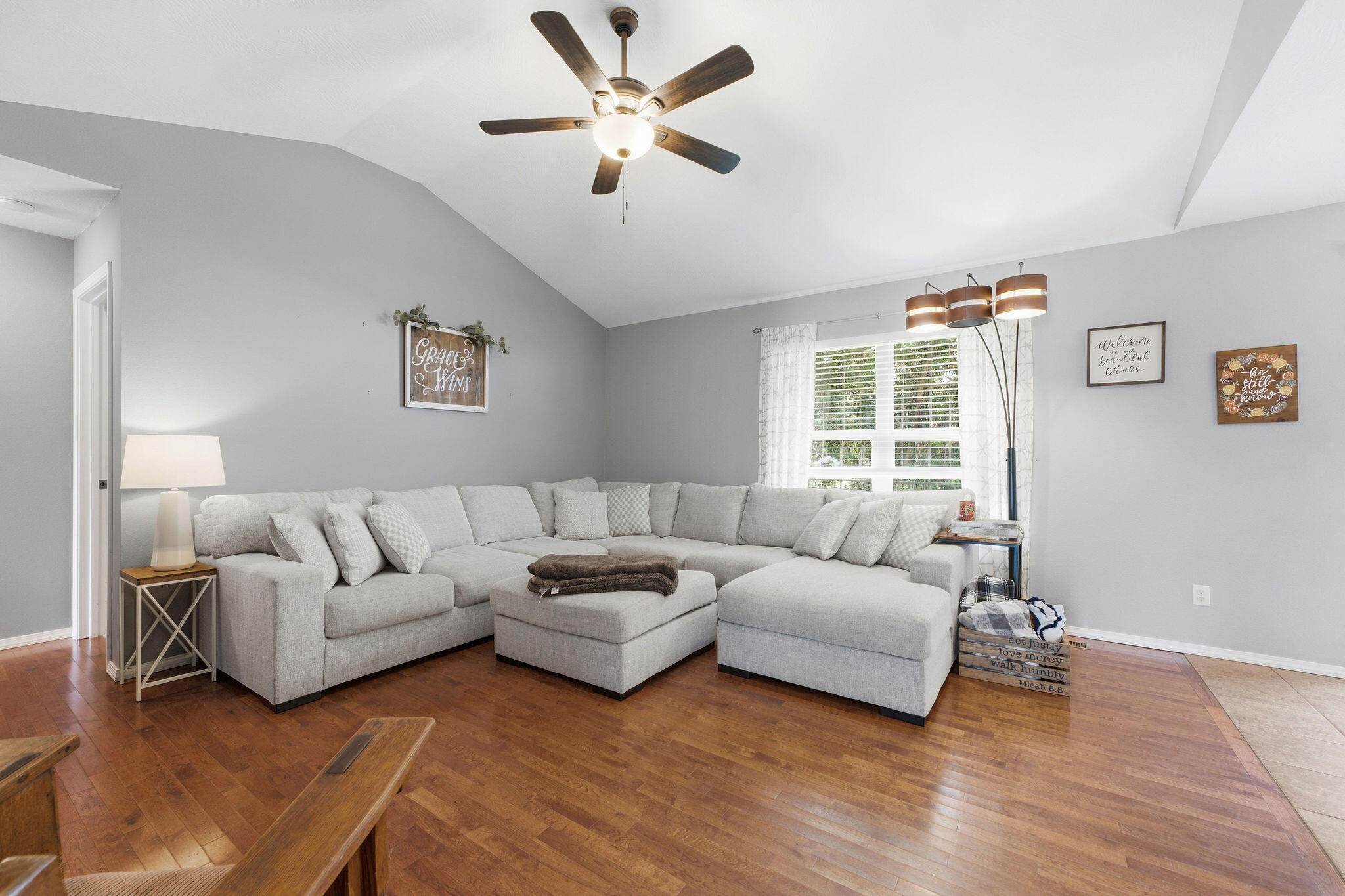 247 Bradley Court Property Photo 4