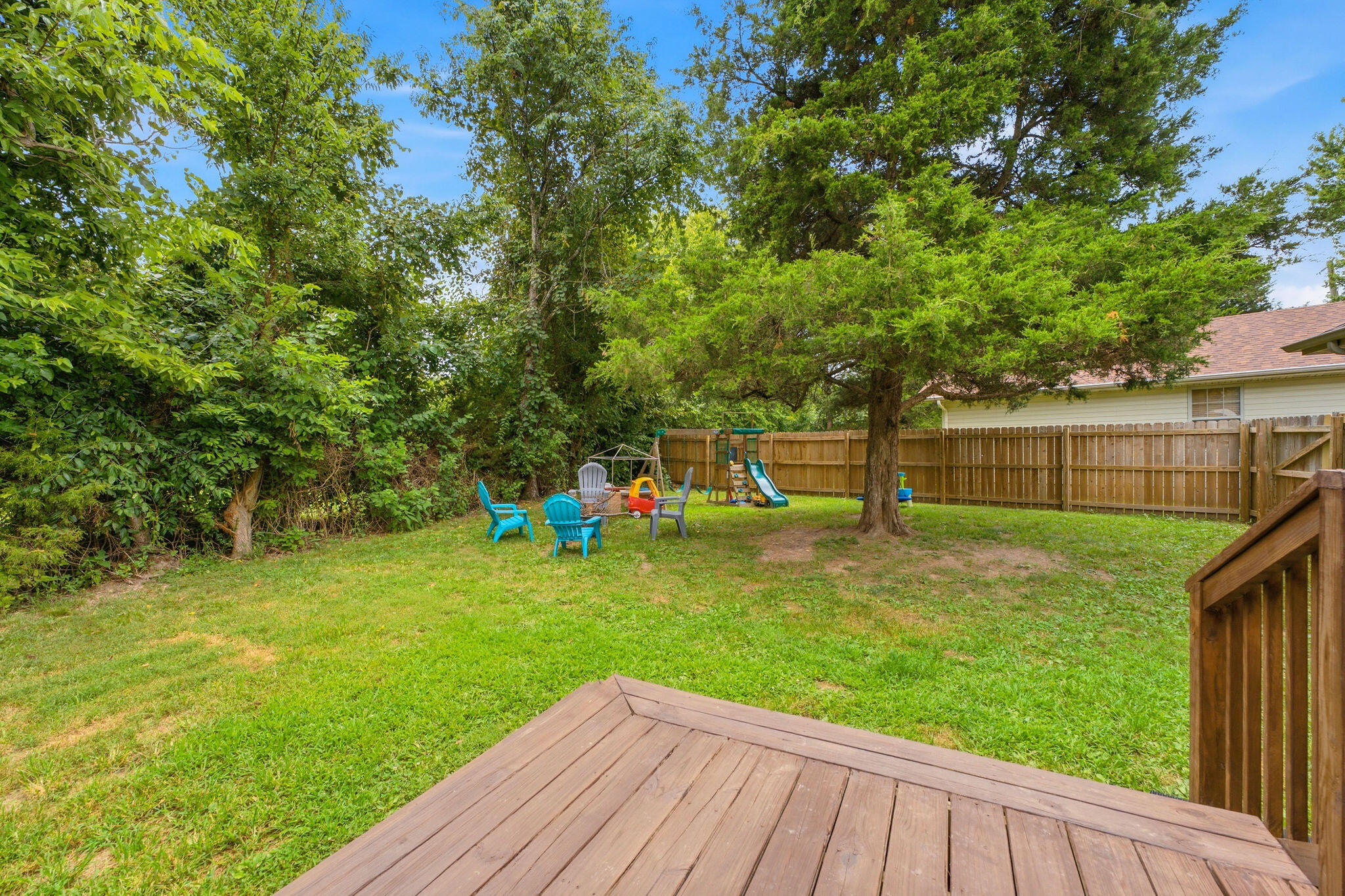 247 Bradley Court Property Photo 21