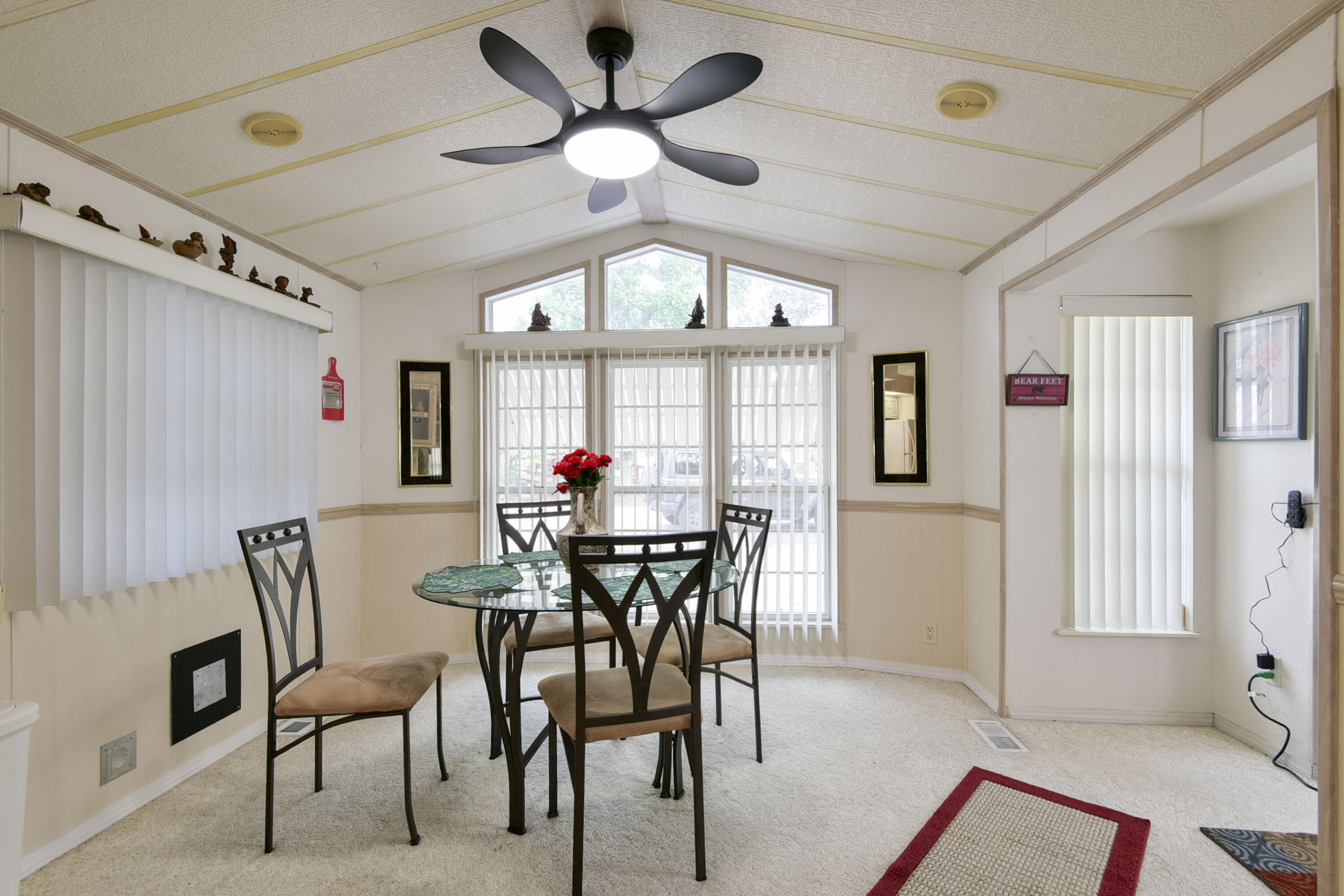 307 Sunshine Circle Property Photo 7