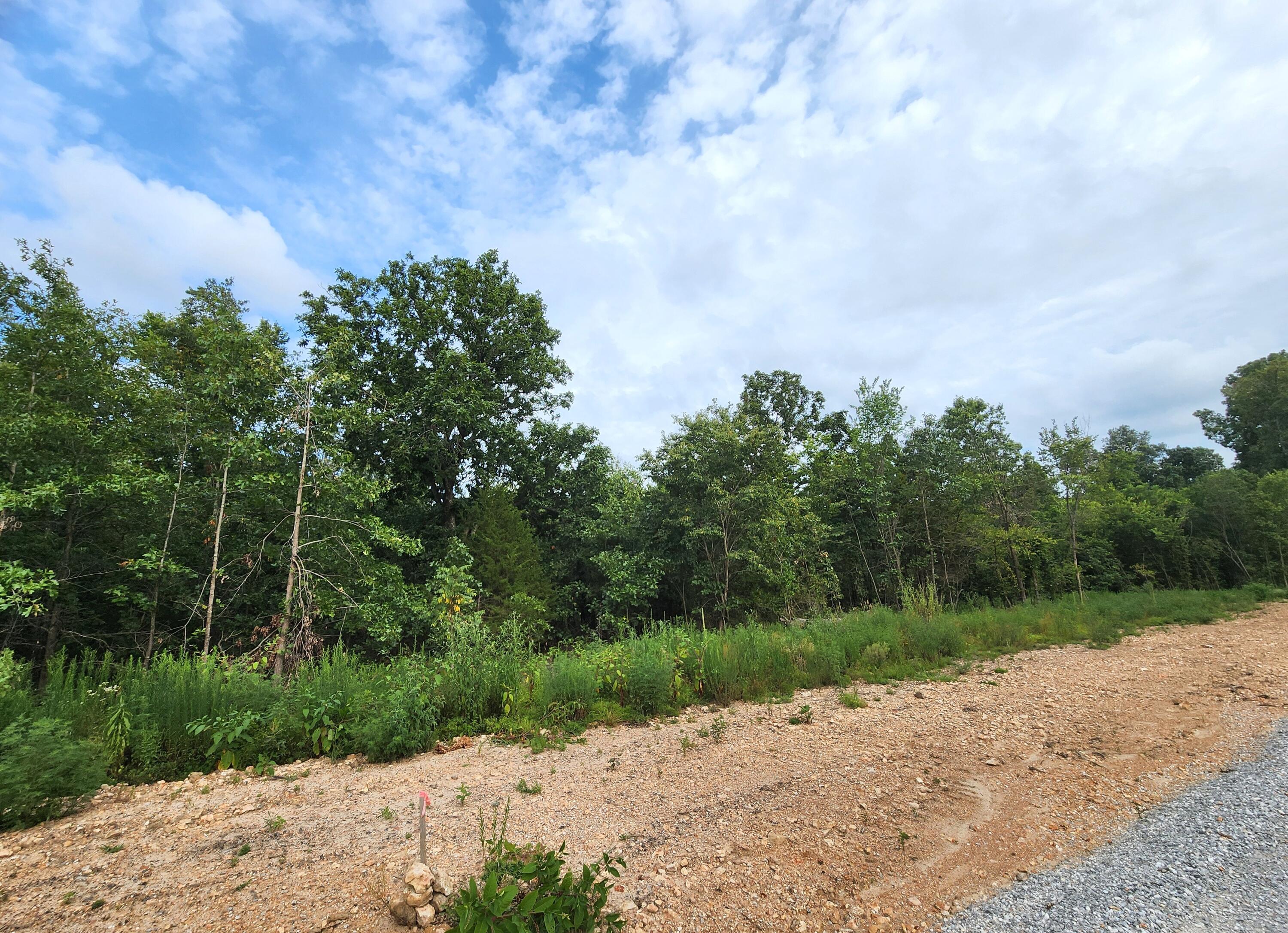 2061 Jericho Lane Property Photo 4
