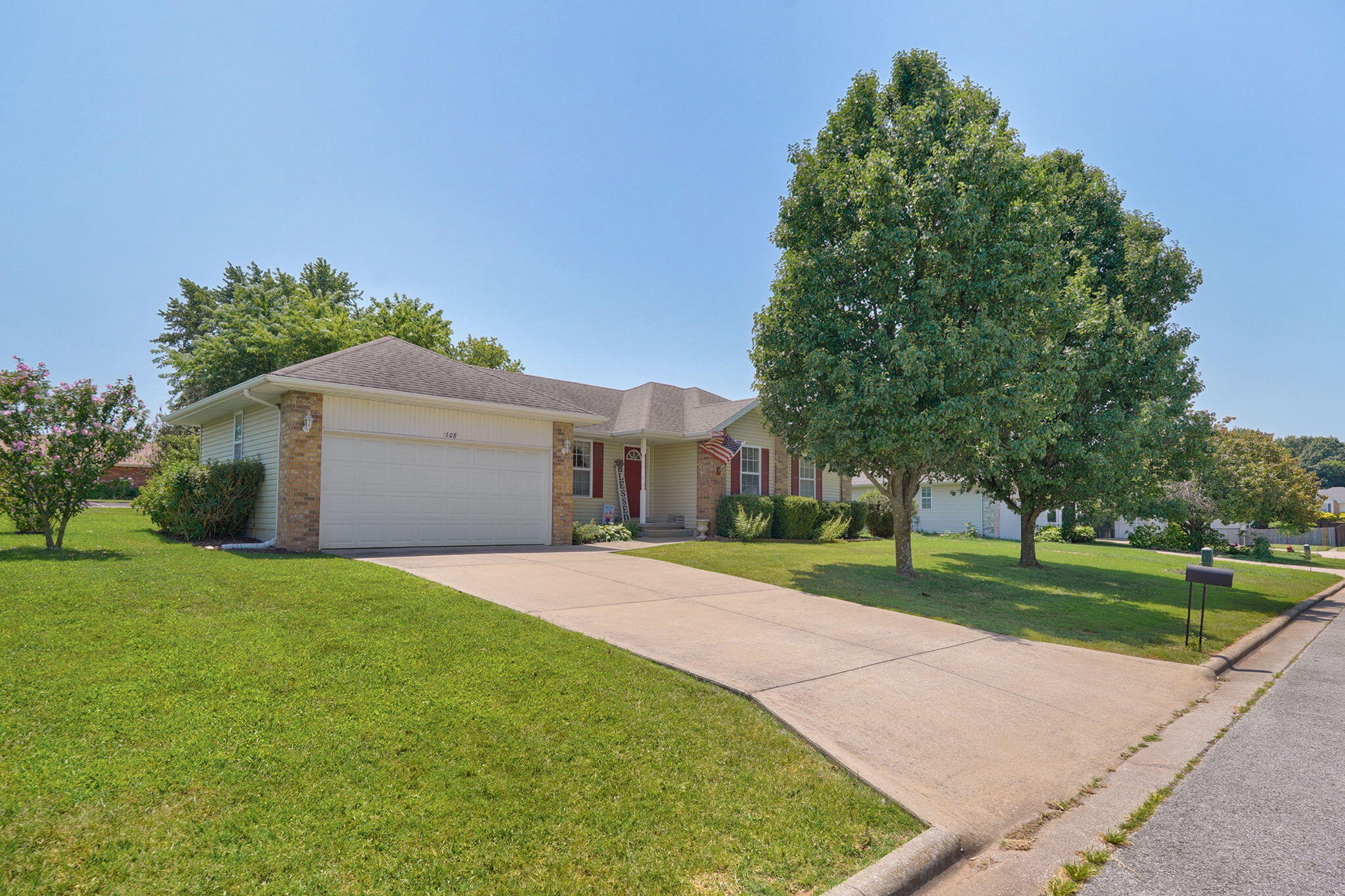 108 East Canon Avenue Property Photo 3