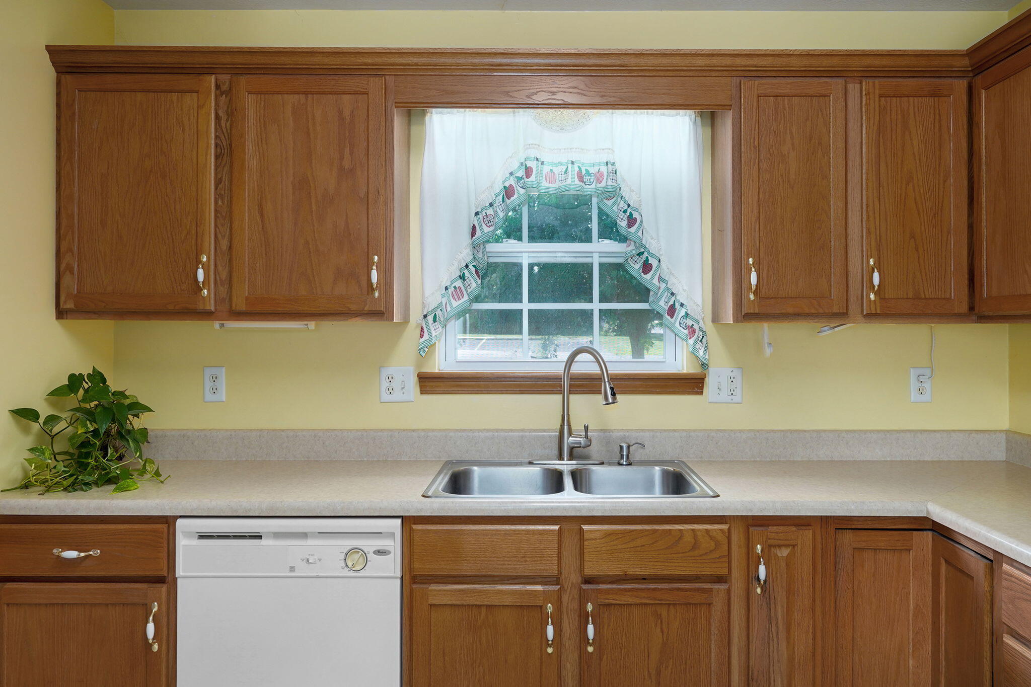 108 East Canon Avenue Property Photo 15
