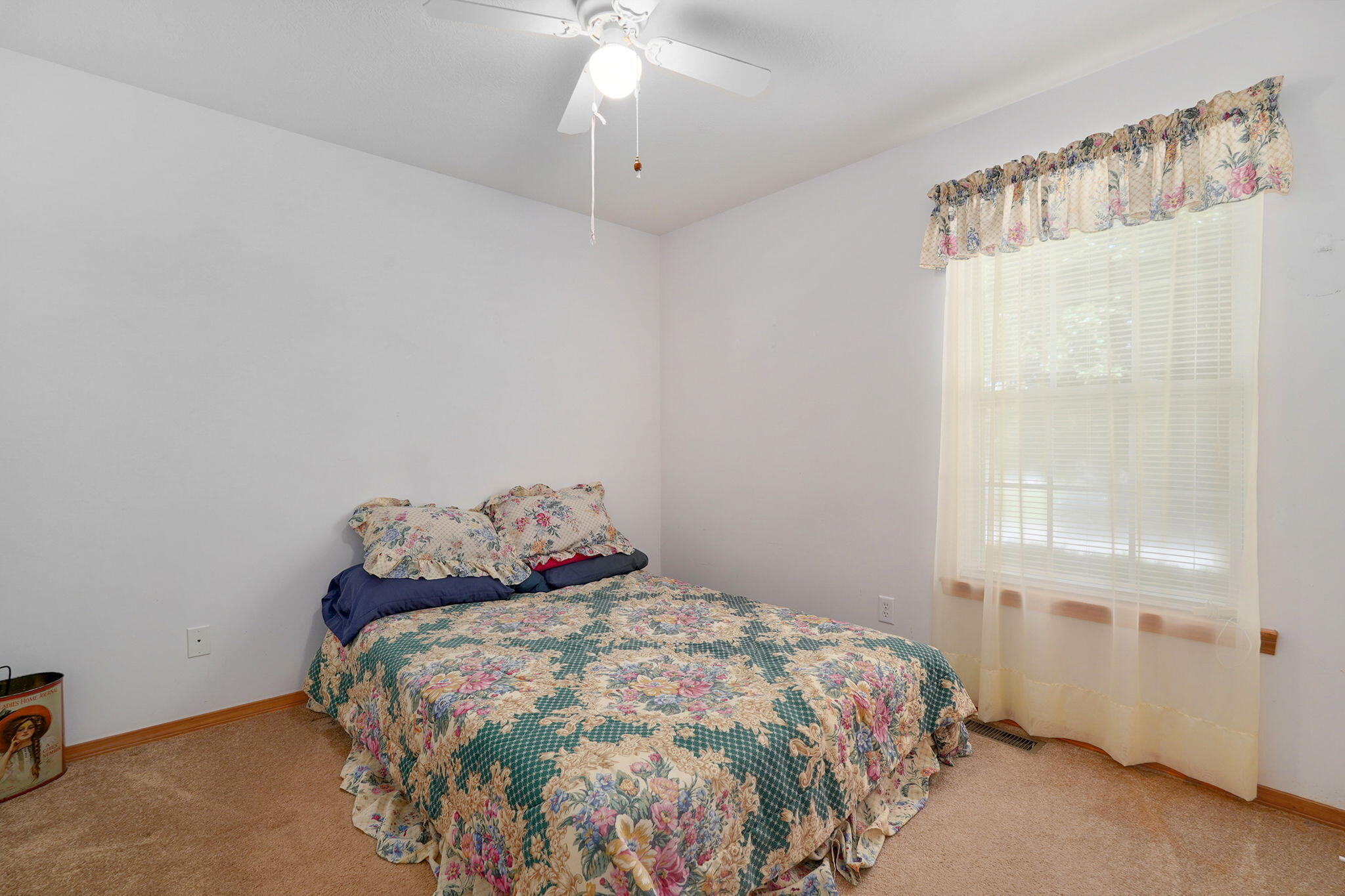 108 East Canon Avenue Property Photo 33