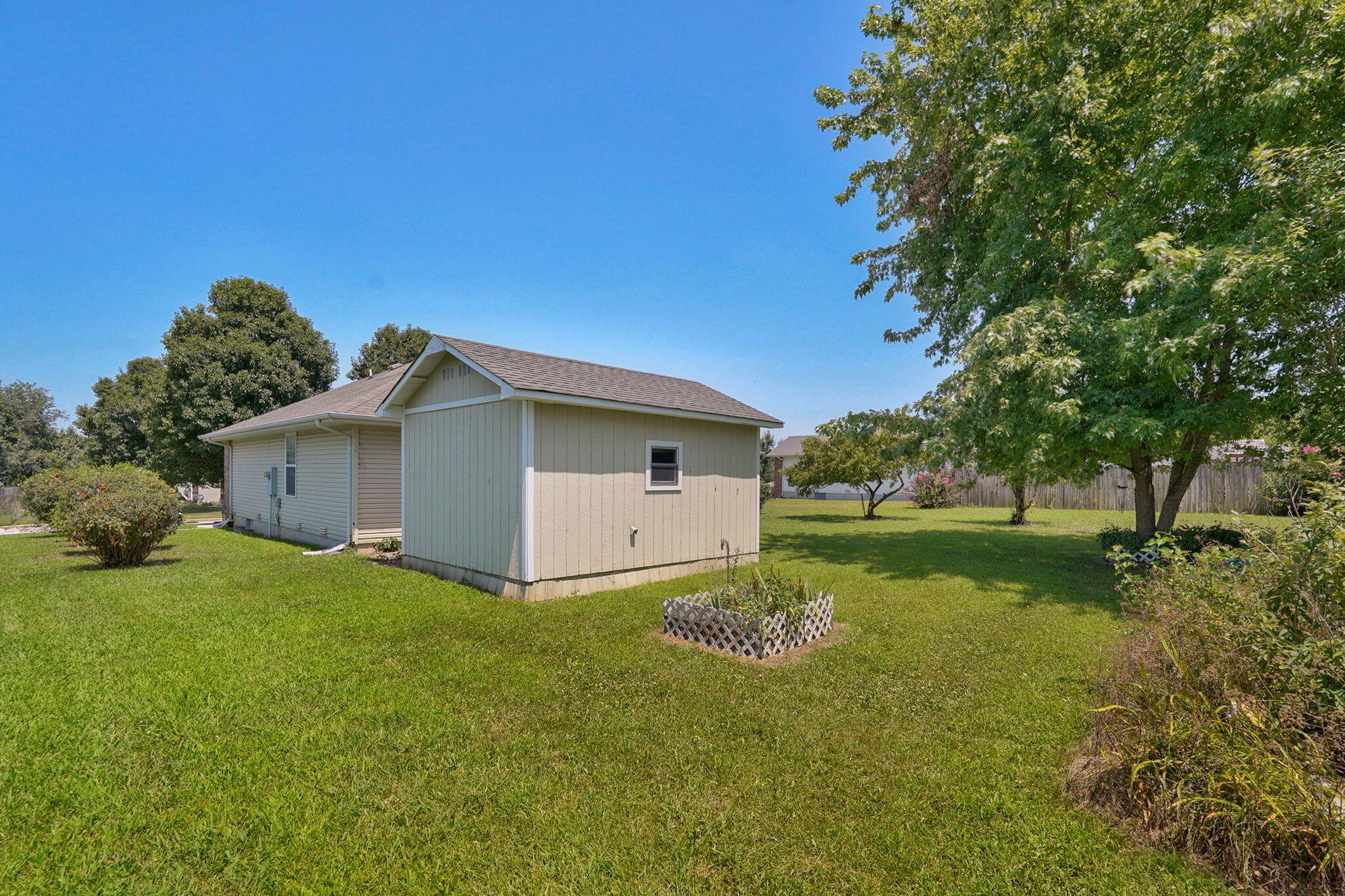 108 East Canon Avenue Property Photo 44