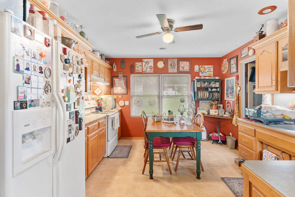 14498 Lawrence 1130 Property Photo 35