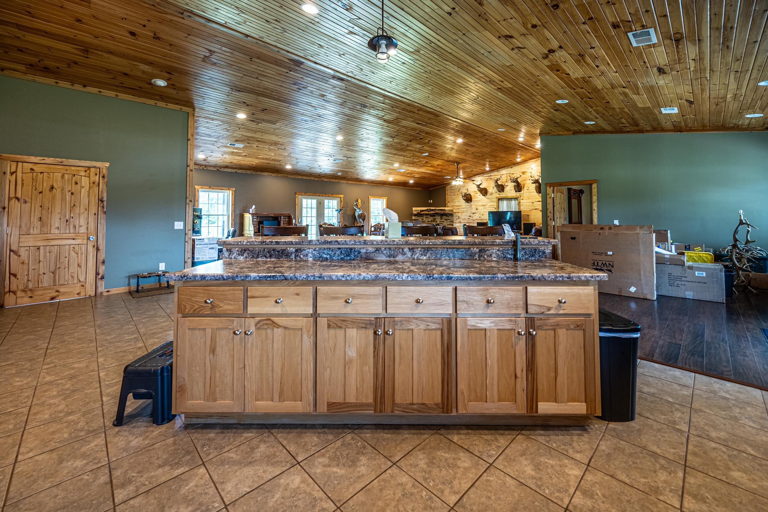 5565 State Hwy B Property Photo 6