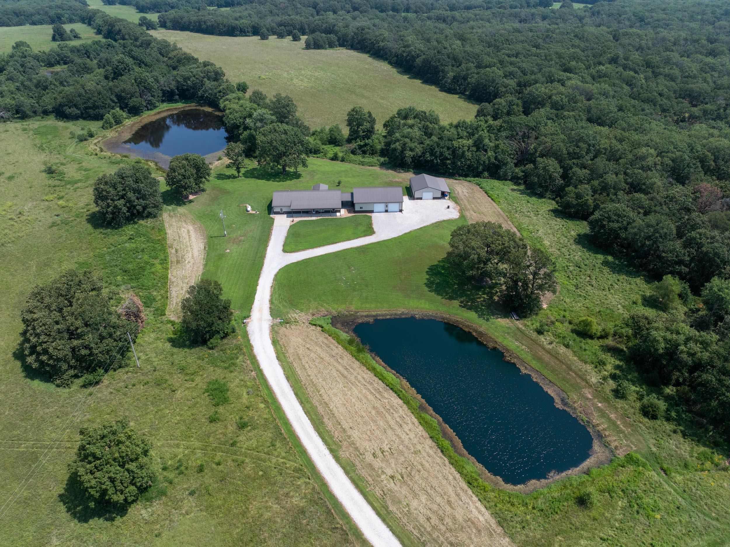 5565 State Hwy B Property Photo 31