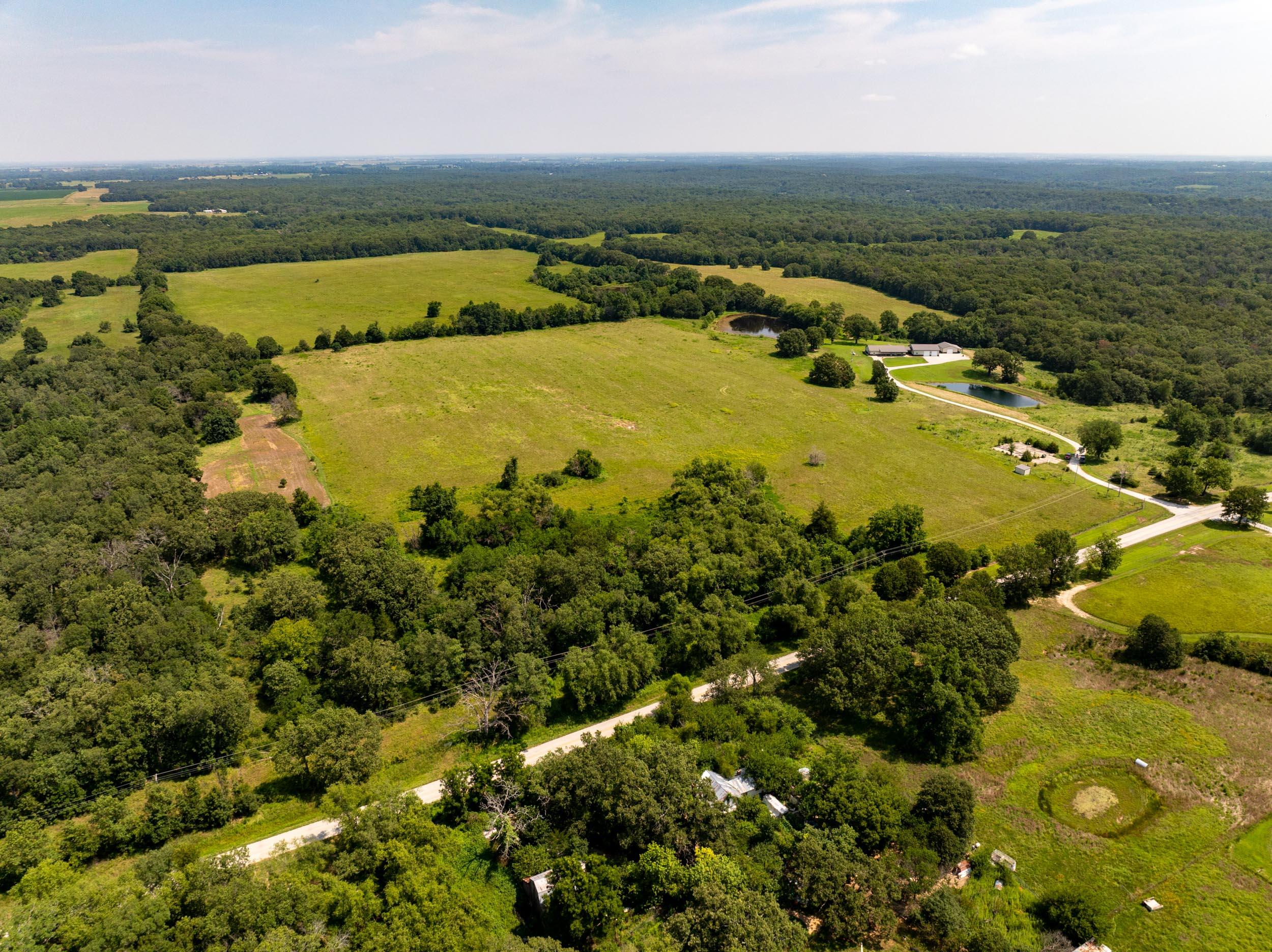 5565 State Hwy B Property Photo 32