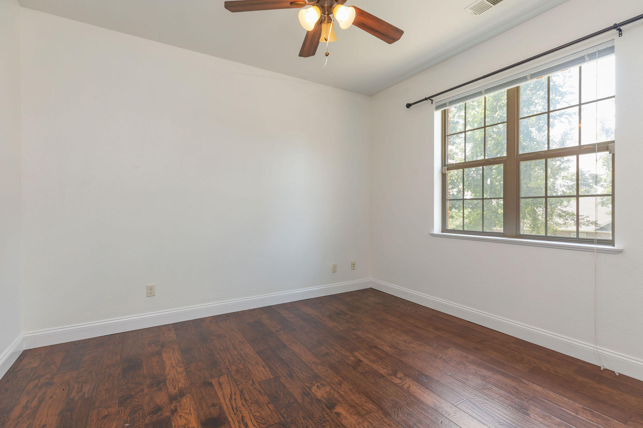 240 Spencer Drive Property Photo 19