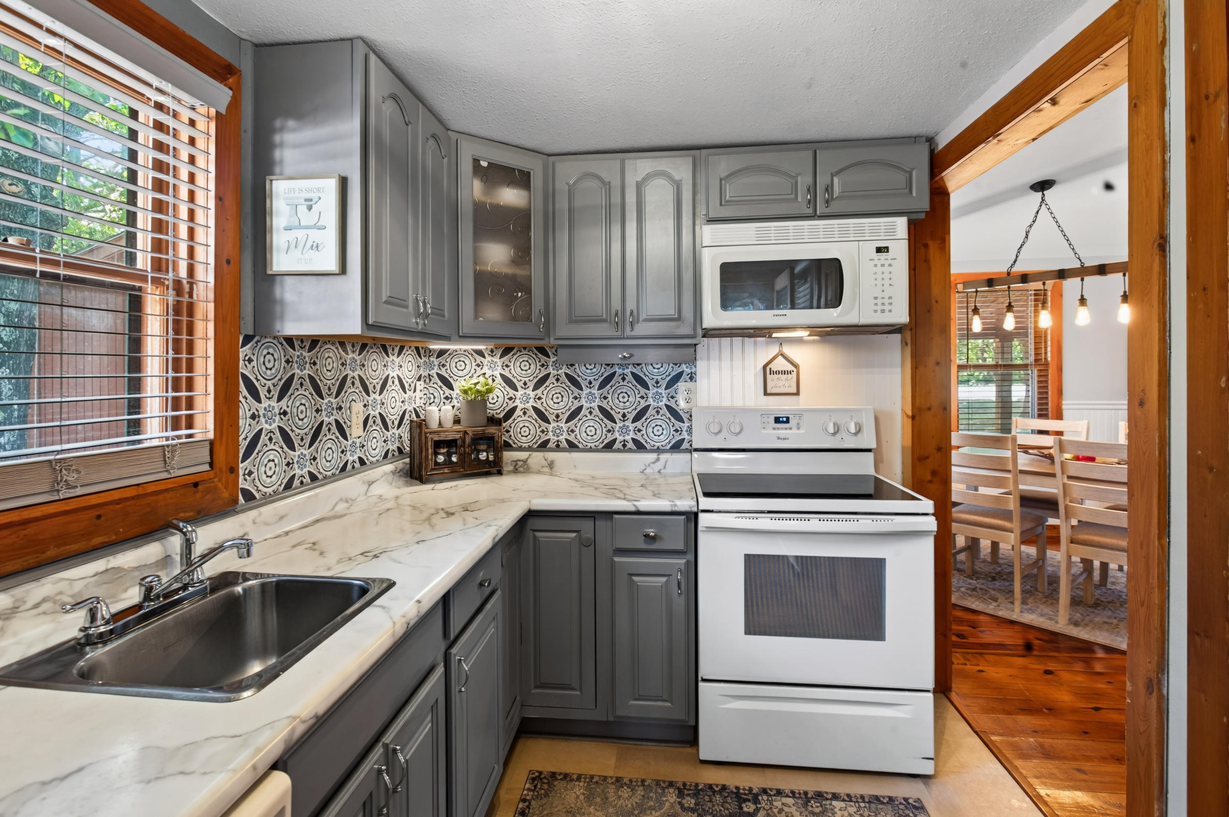 4902 State Highway 13 Property Photo 15