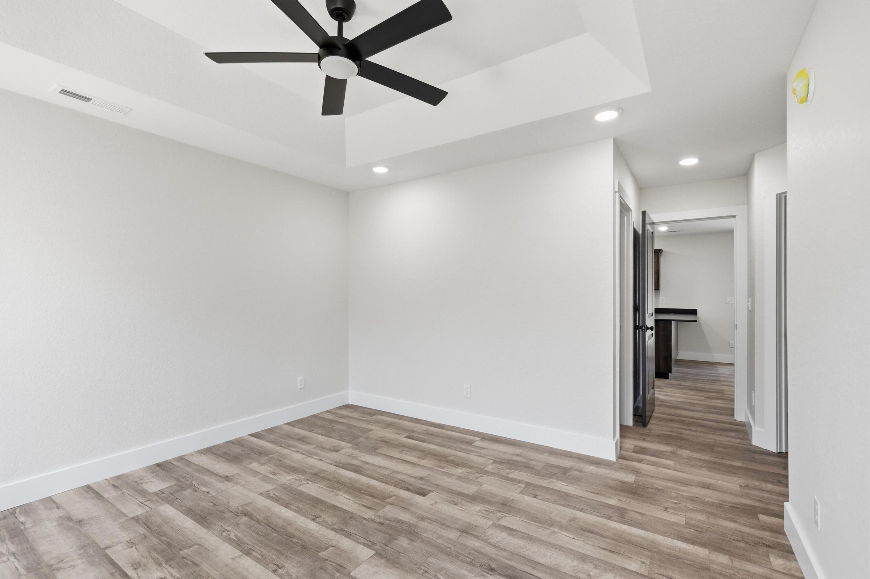 314 West Daugherty Street Property Photo 17