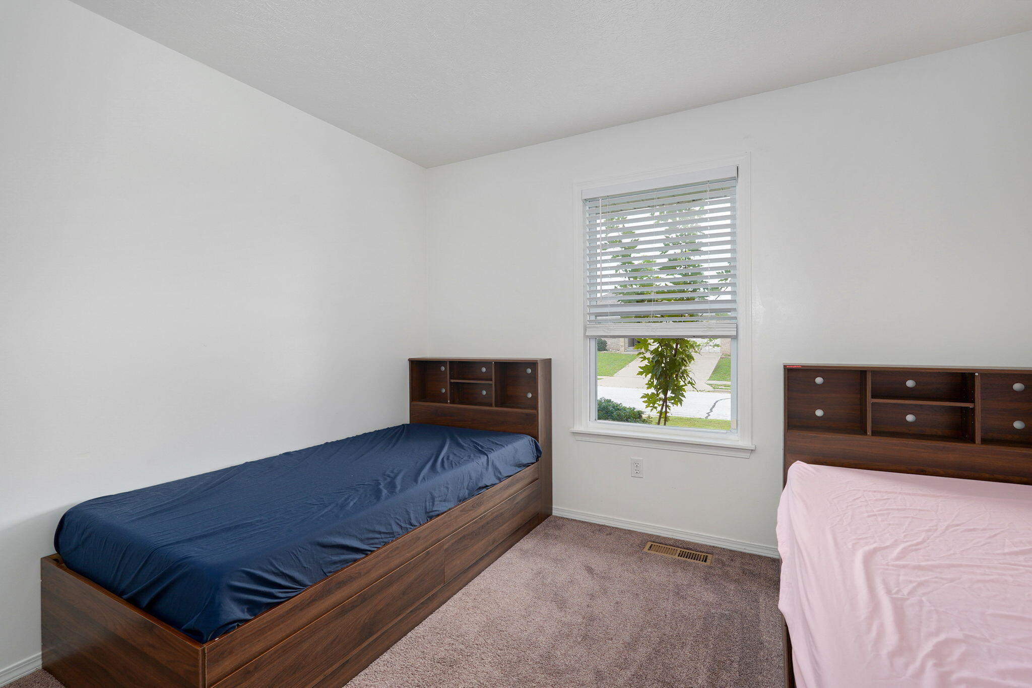 751 West Logan Street Property Photo 13