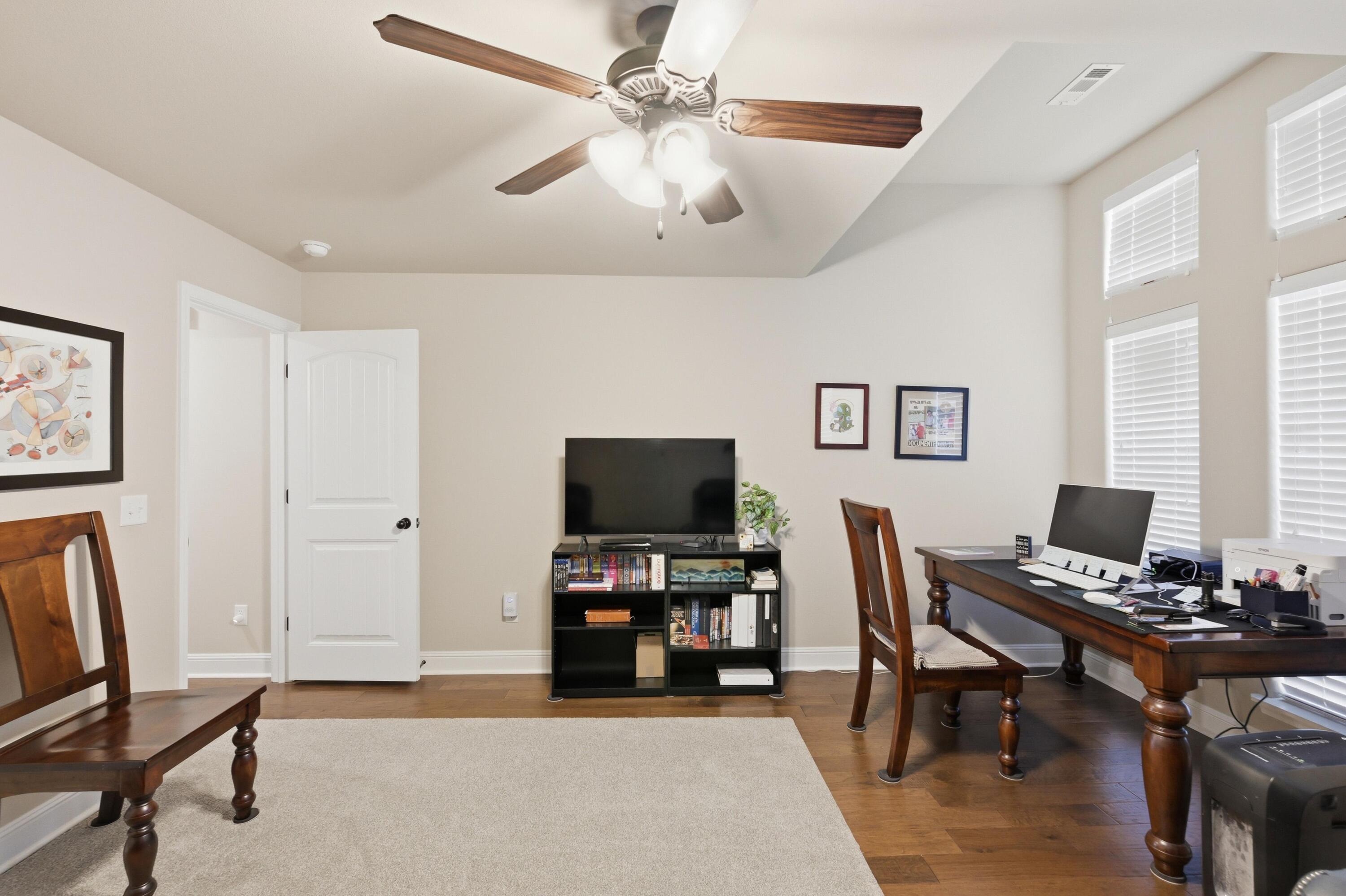 1003 Mckenzie Circle Property Photo 10