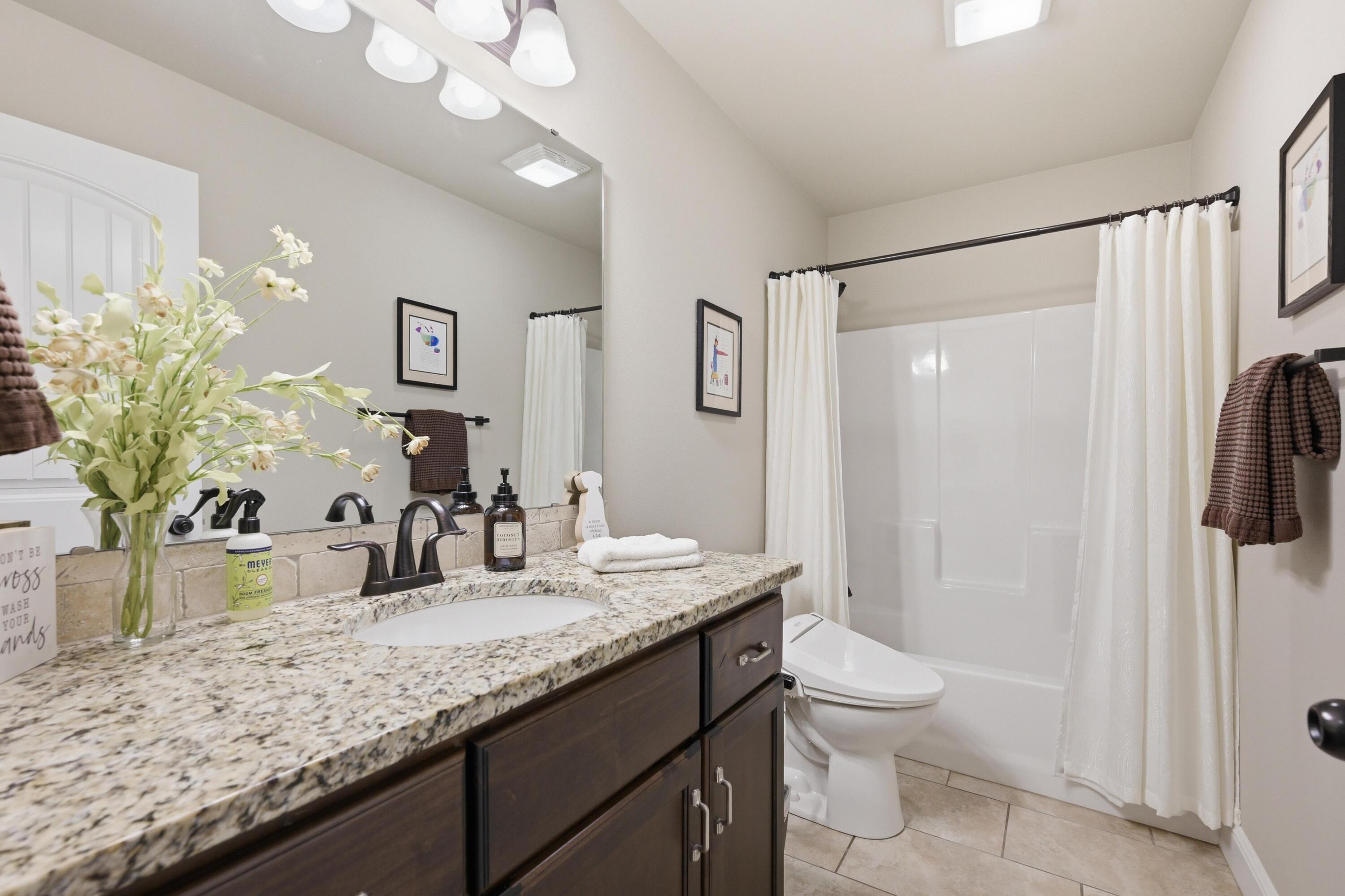 1003 Mckenzie Circle Property Photo 11
