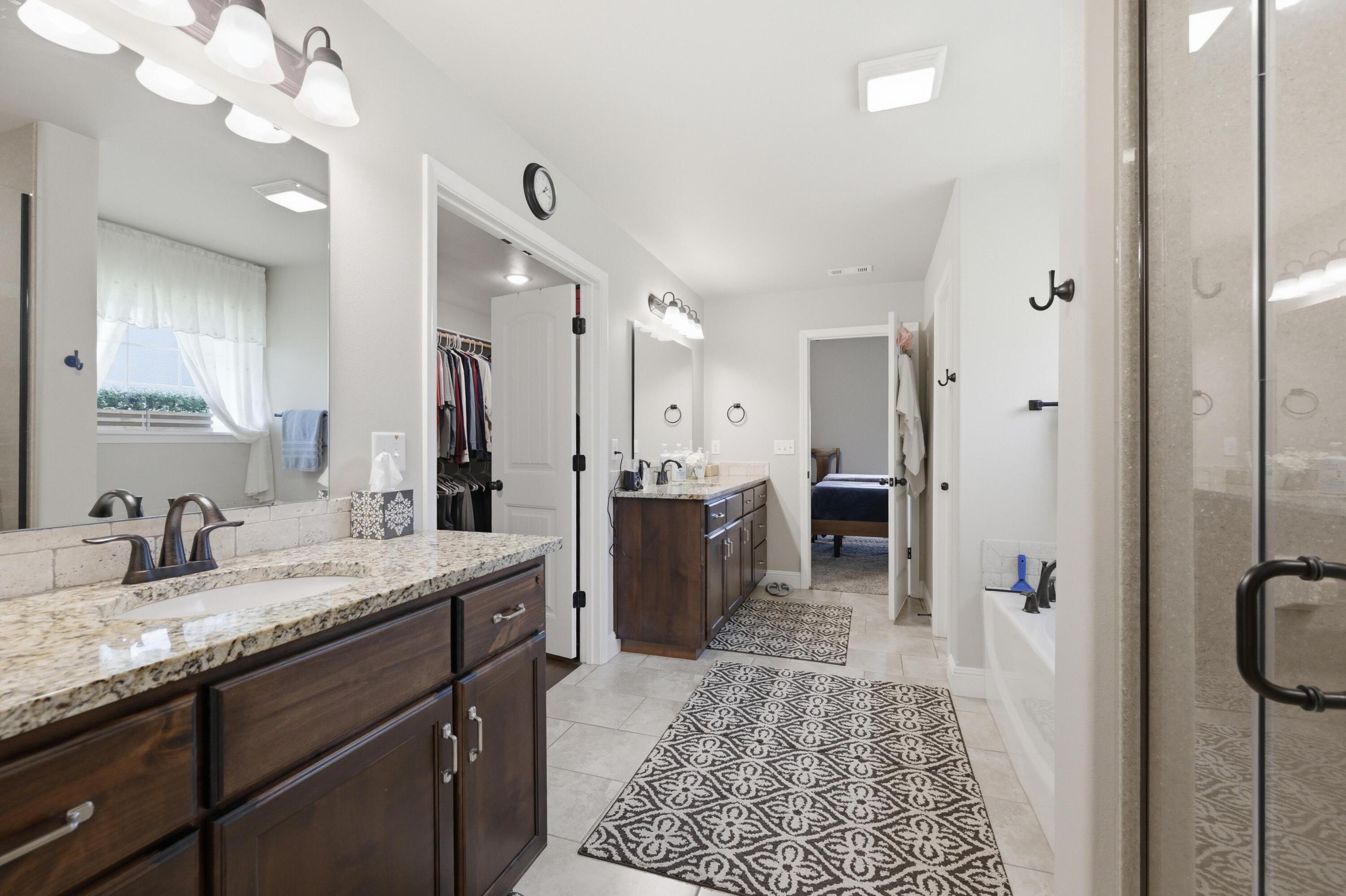 1003 Mckenzie Circle Property Photo 42