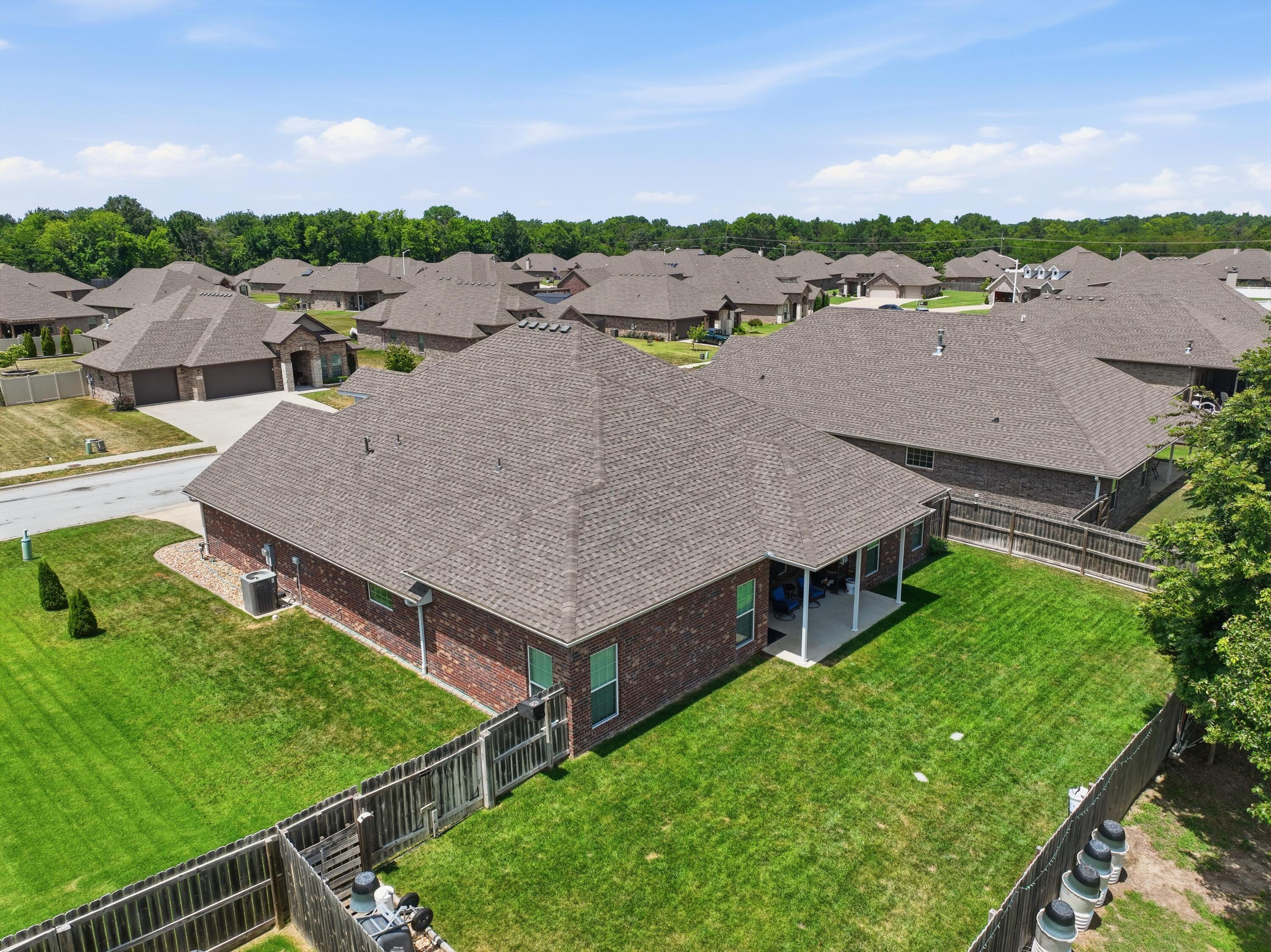 1003 Mckenzie Circle Property Photo 47