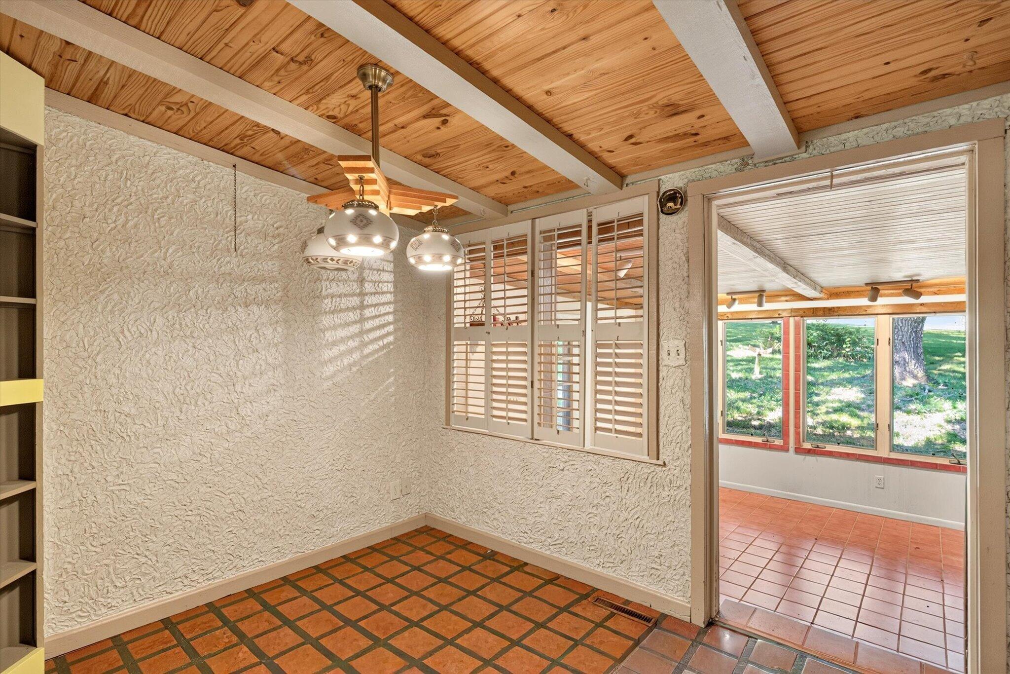 4235 South Windermere Avenue Property Photo 16