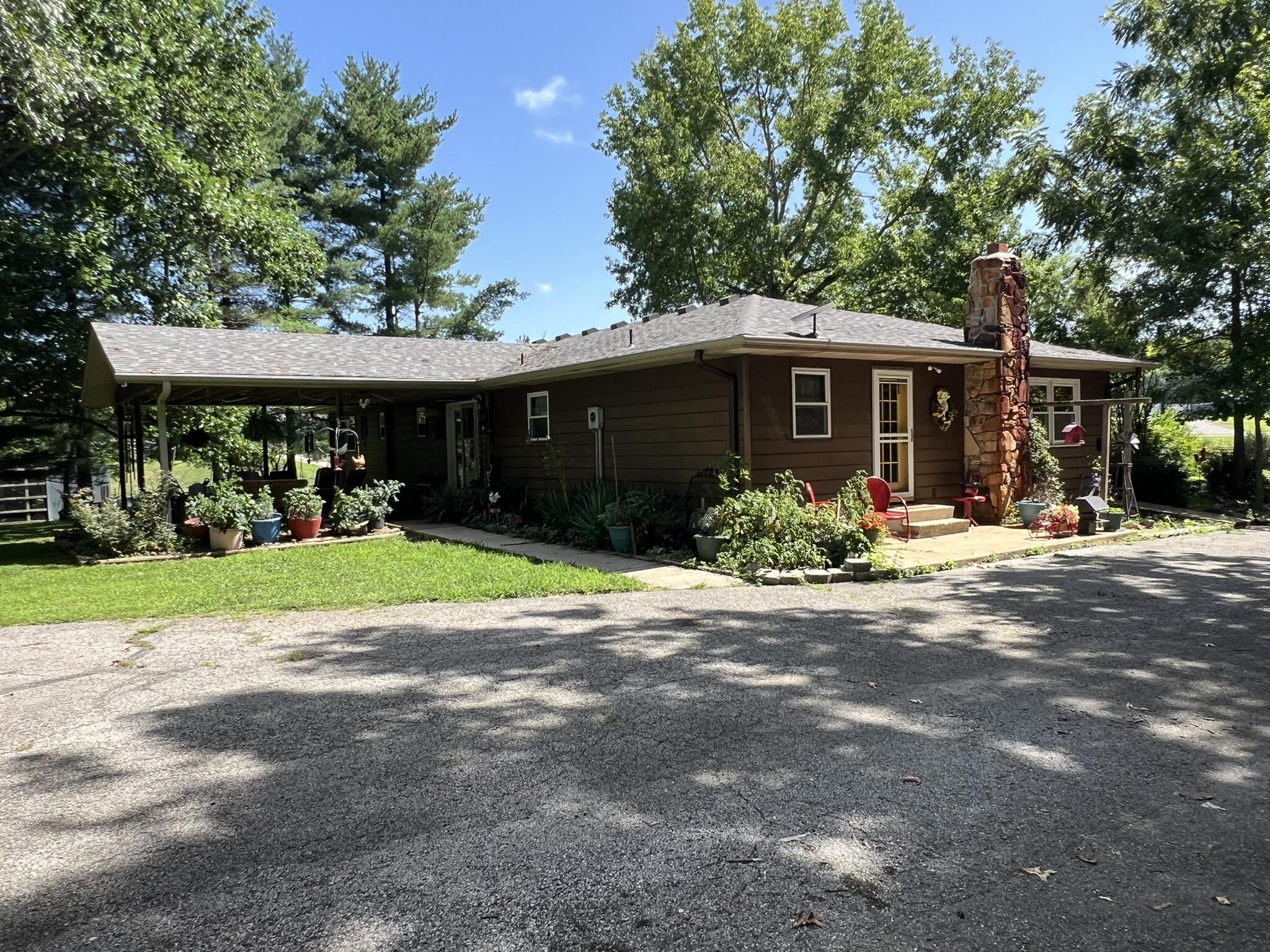 5191 County Road 4650 Property Photo 5