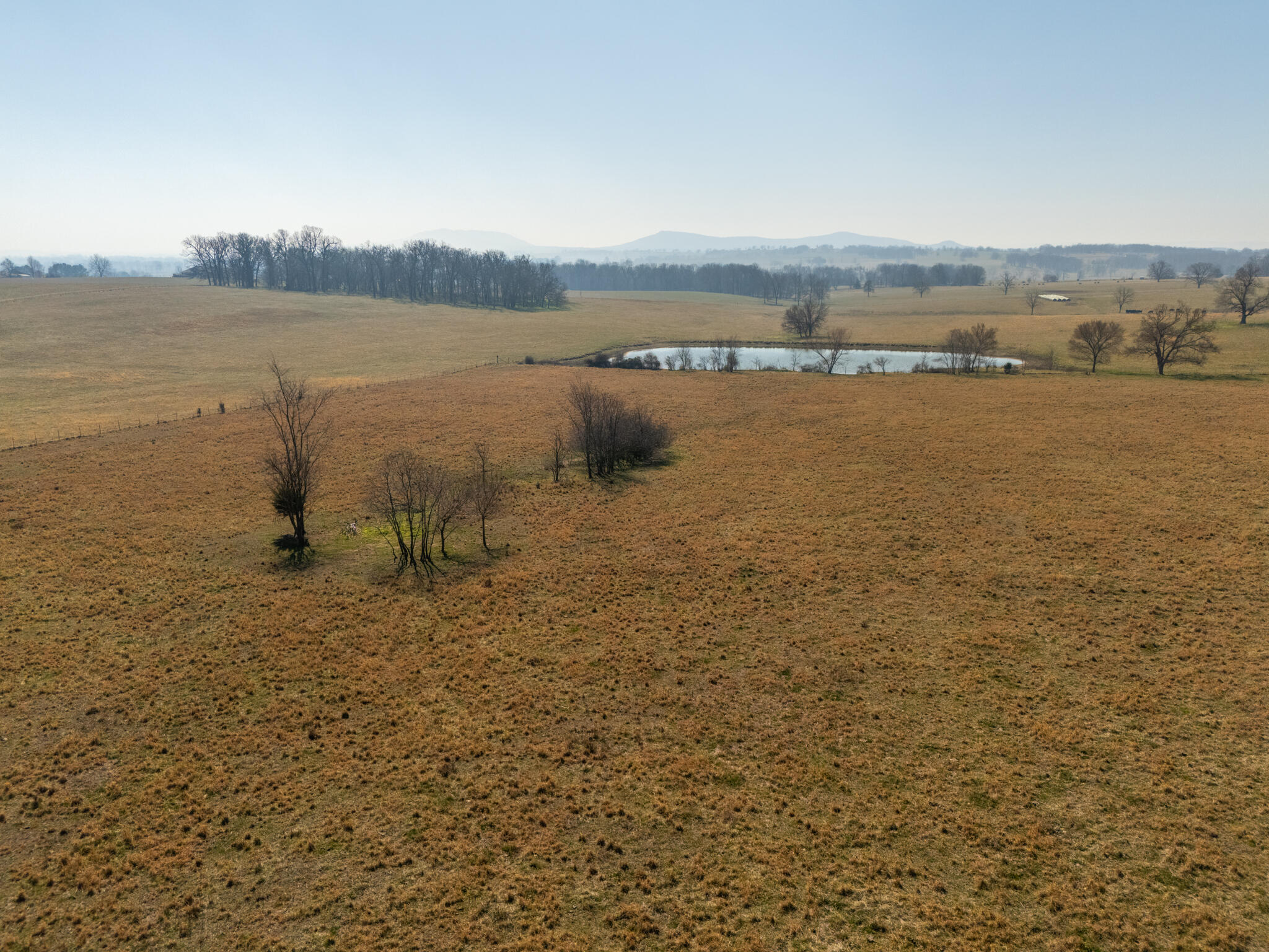 501 Rathel Property Photo 2