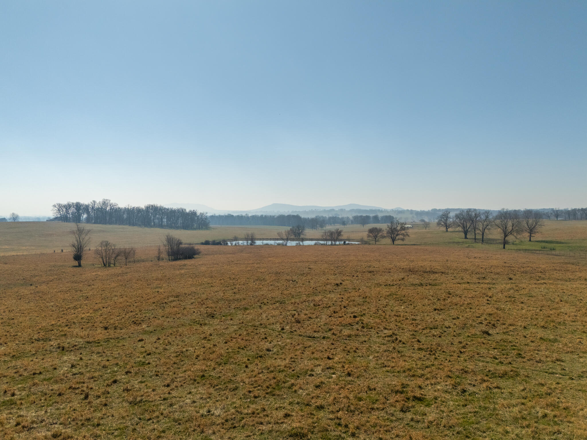 501 Rathel Property Photo 4