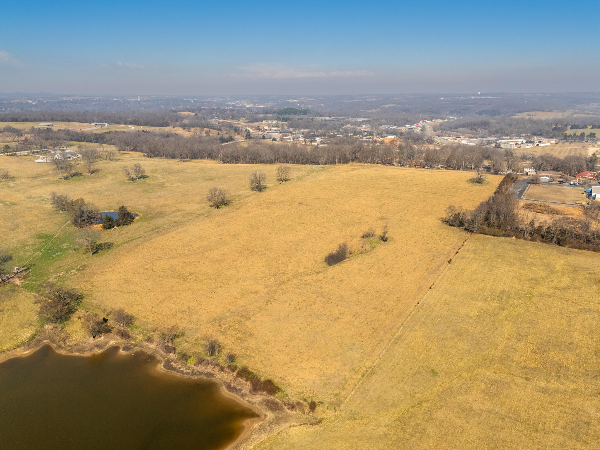 501 Rathel Property Photo 10
