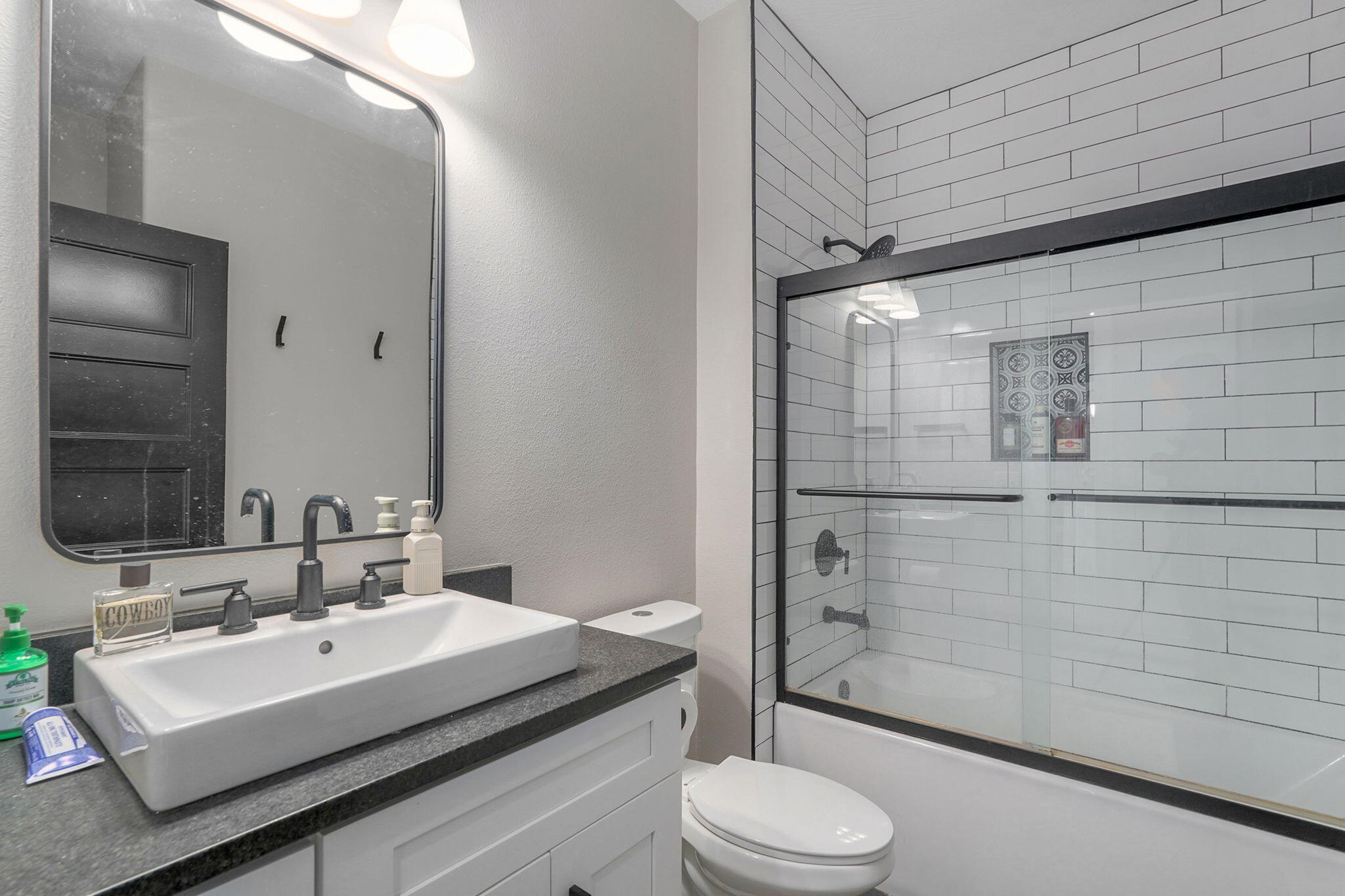 1032 Division Street Property Photo 28