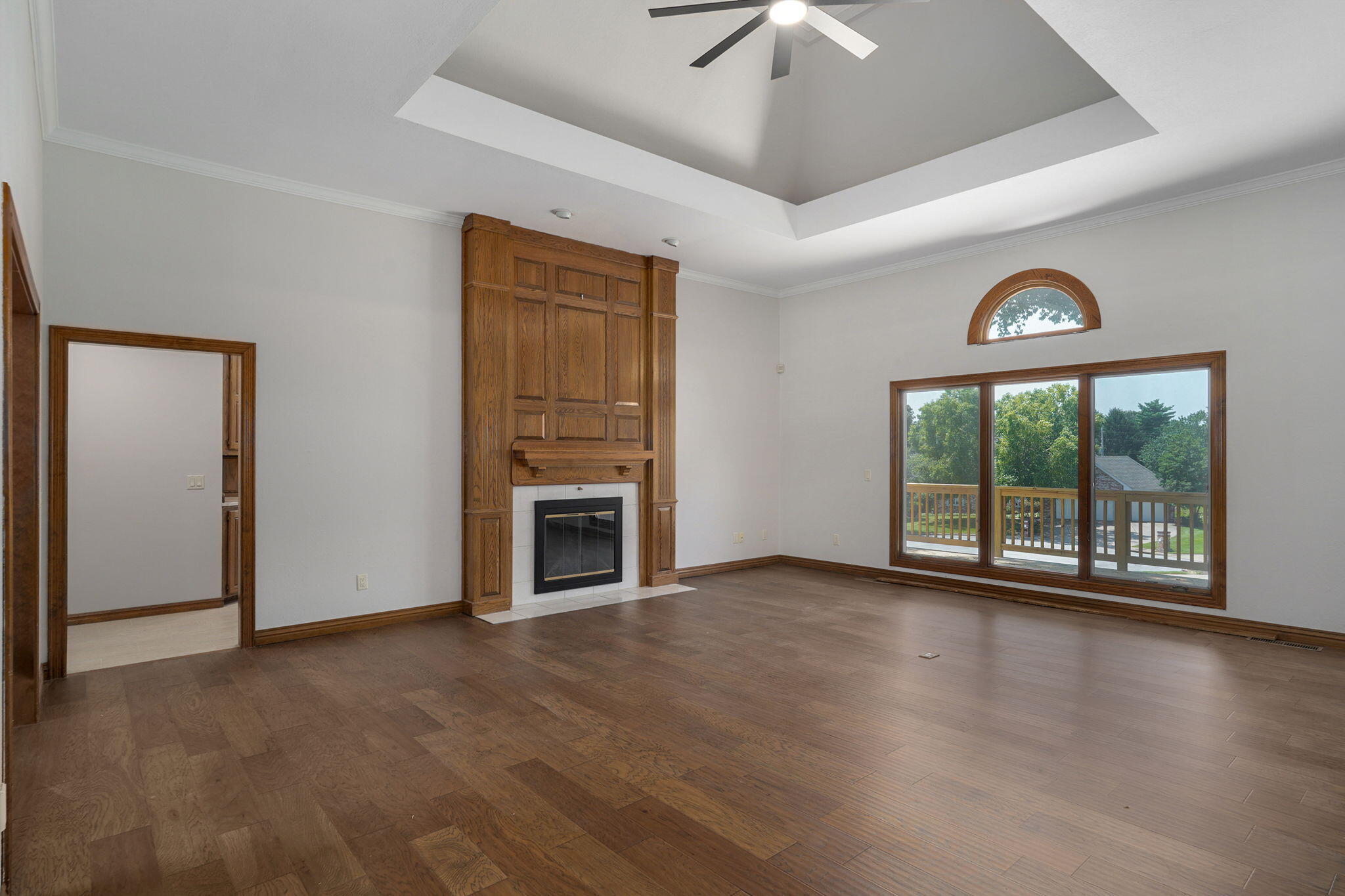 4931 South Glenhaven Avenue Property Photo 4
