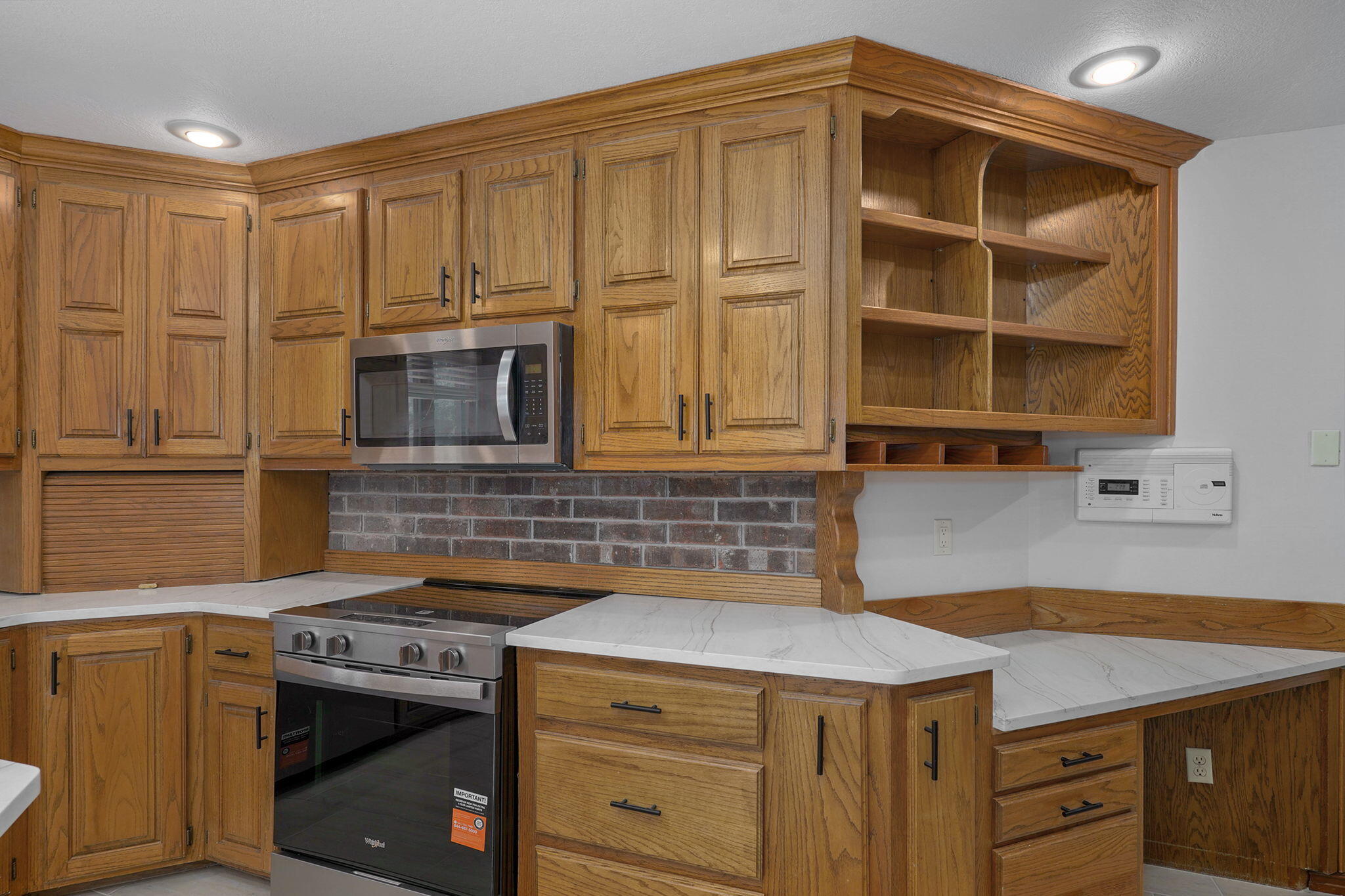 4931 South Glenhaven Avenue Property Photo 11