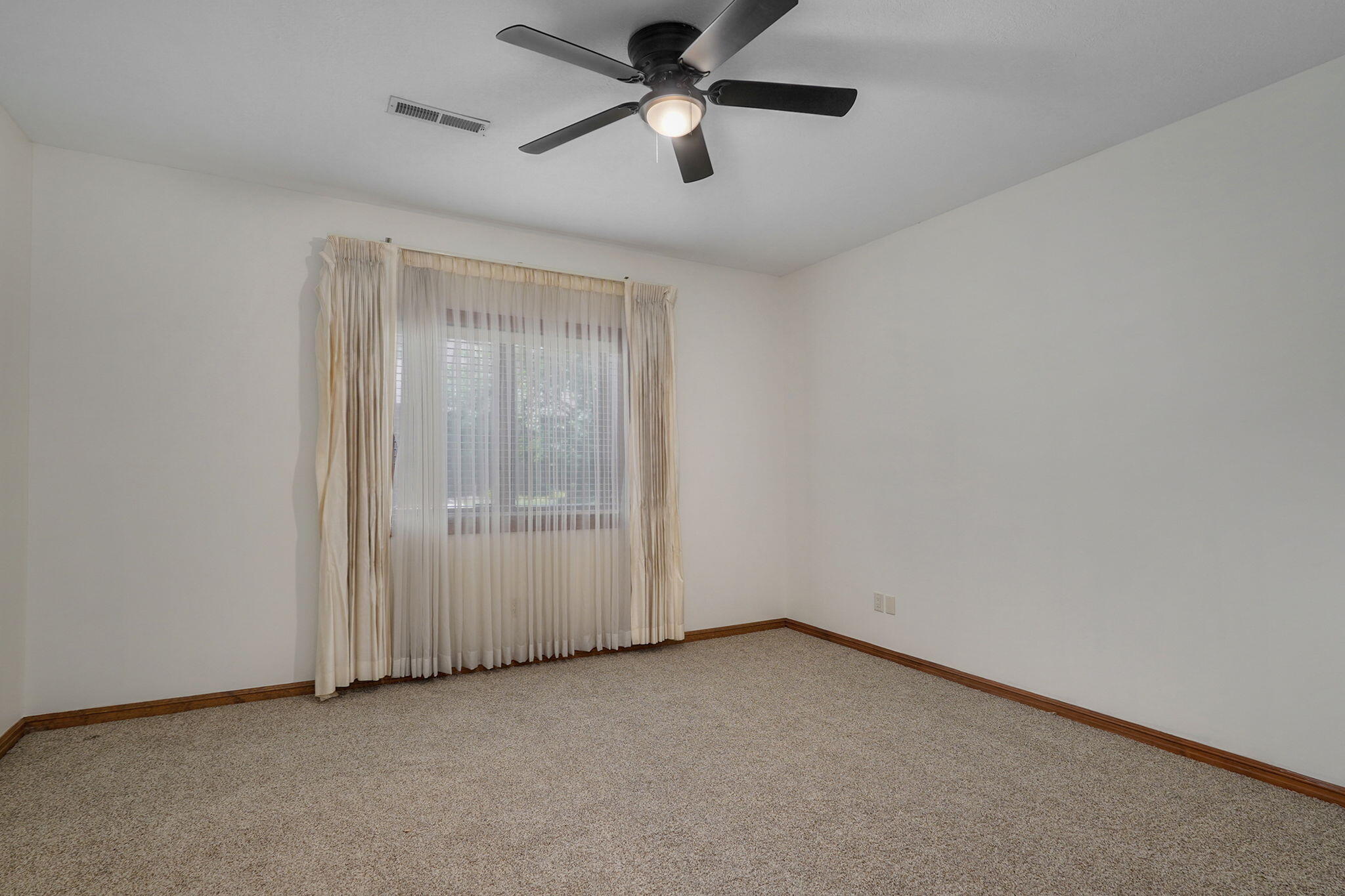4931 South Glenhaven Avenue Property Photo 40