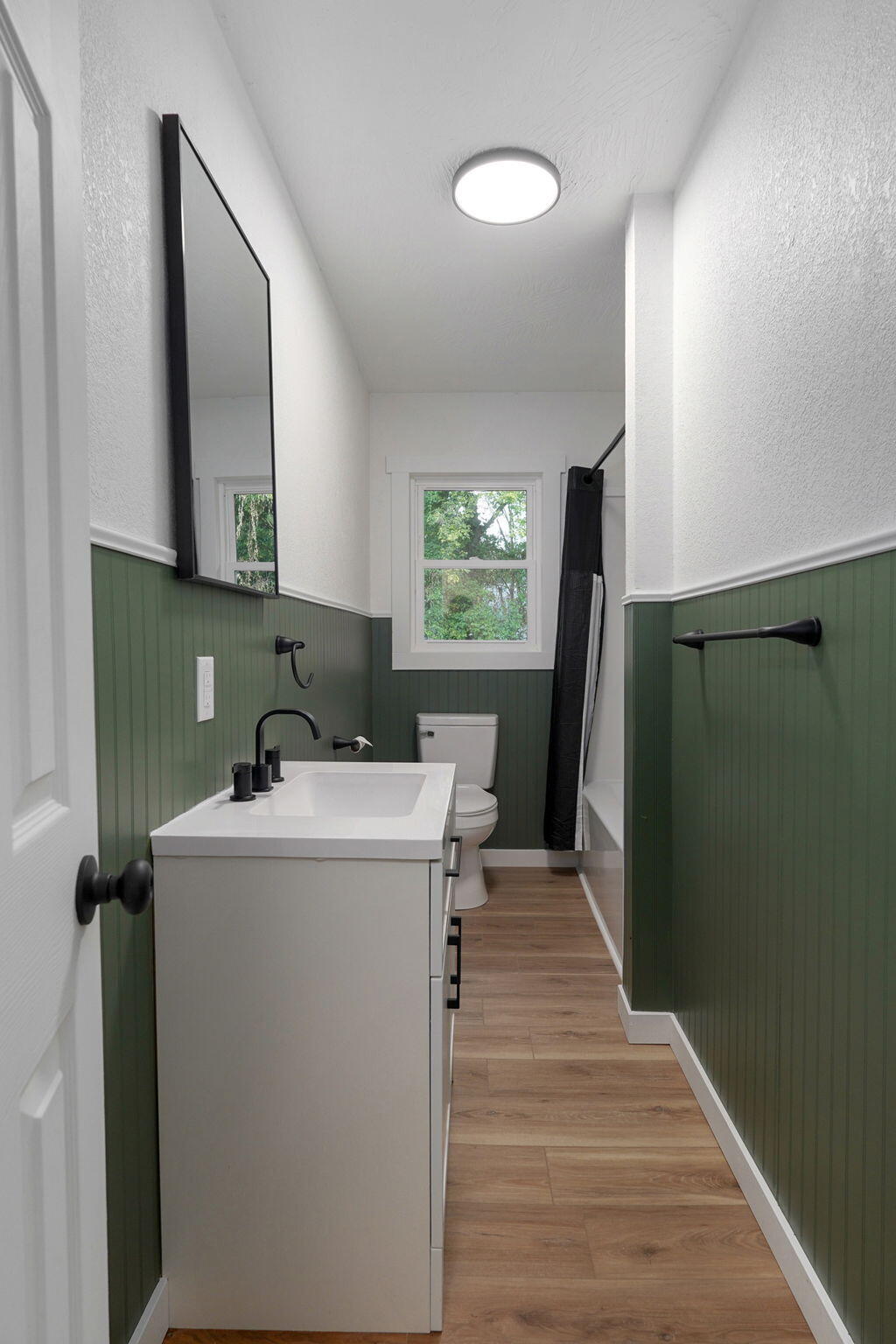 524 North College Avenue Property Photo 17