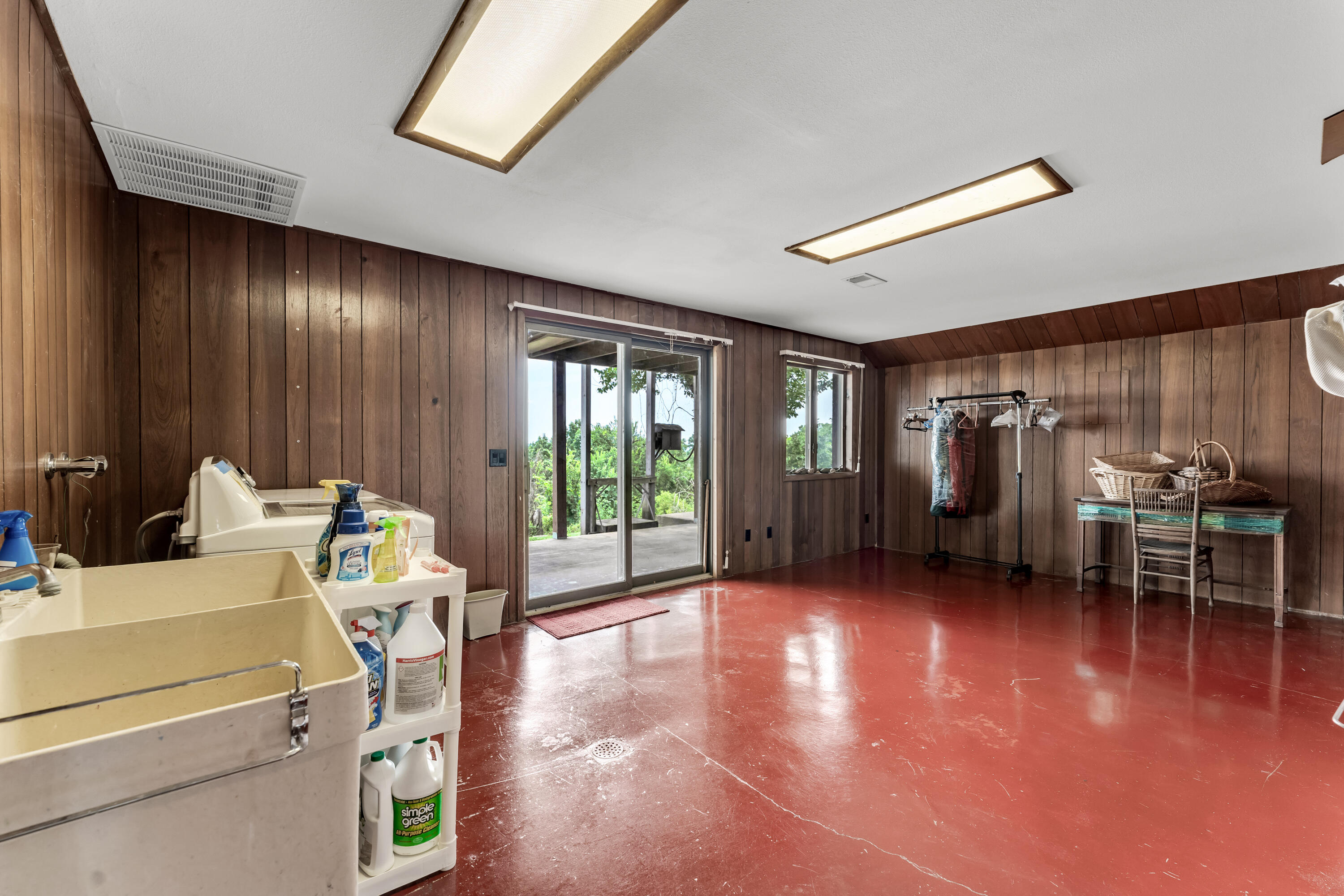10 Hillcrest Drive Property Photo 37