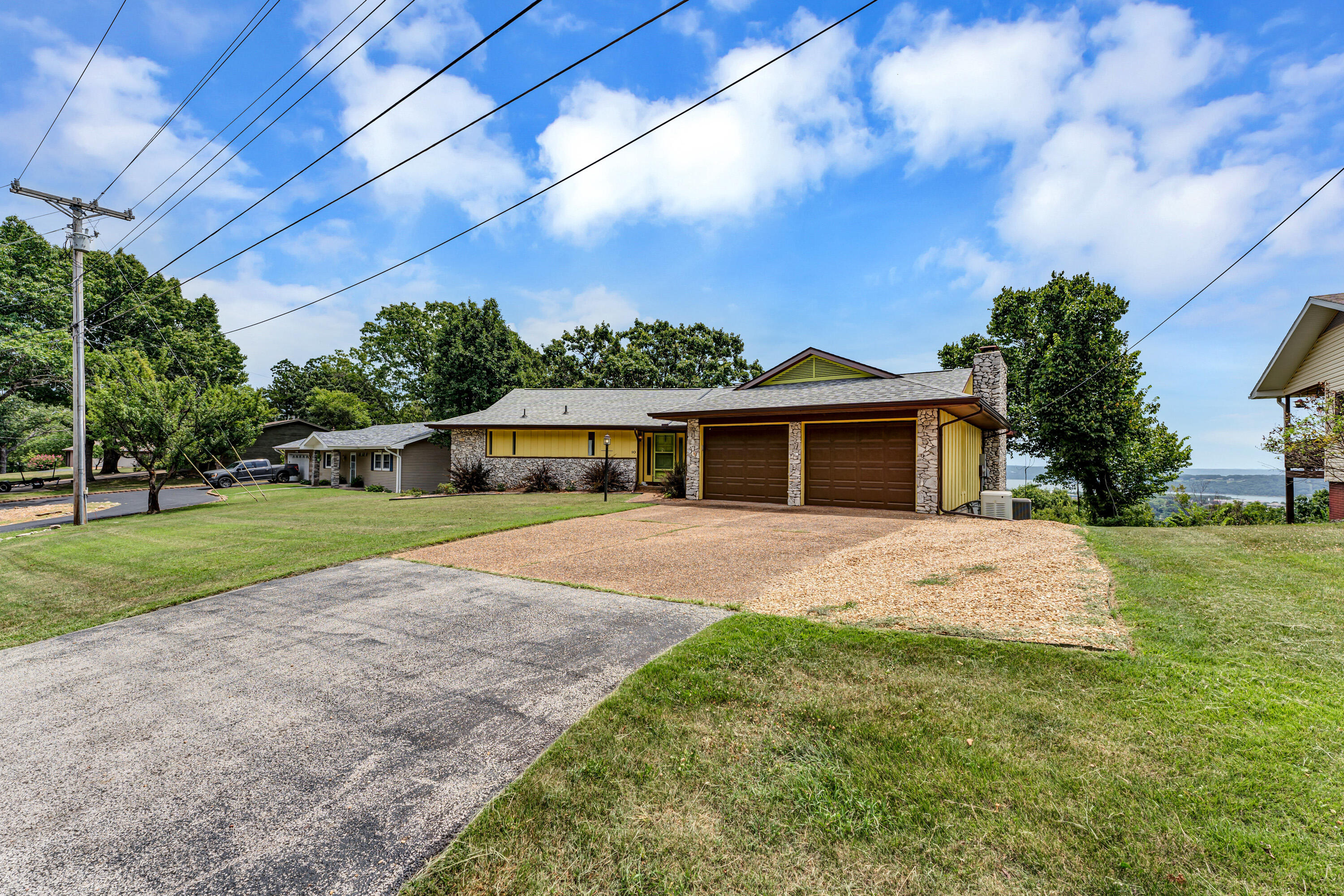 10 Hillcrest Drive Property Photo 49