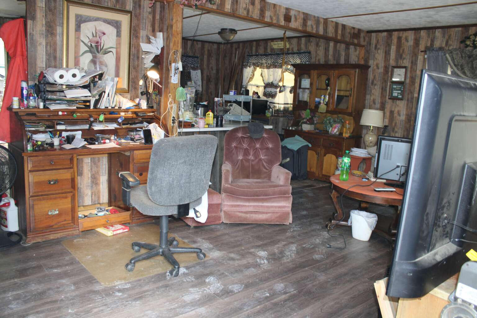 185 Lakeview Drive Property Photo 4